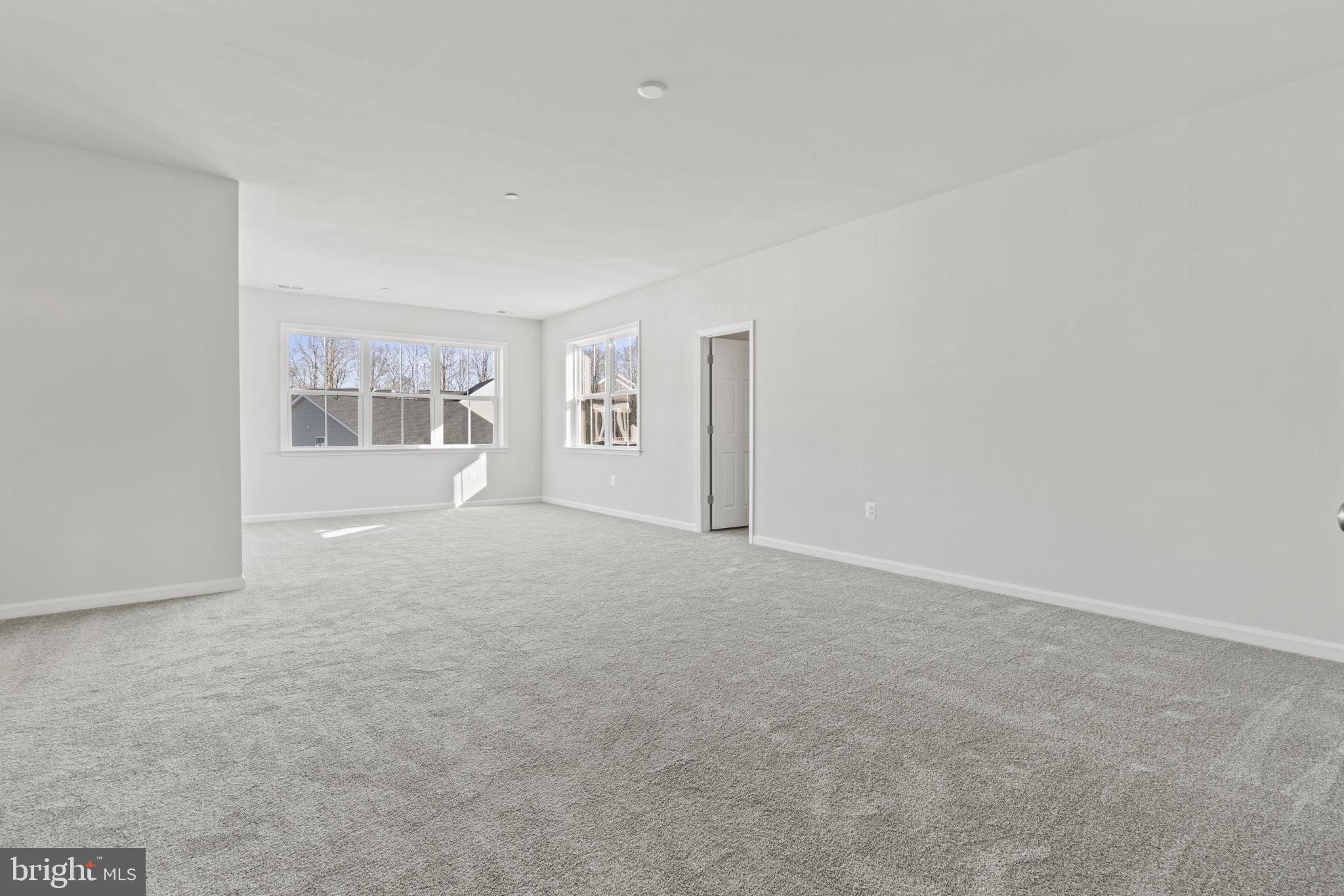 LAKESIDE AT TRAPPE - Residential