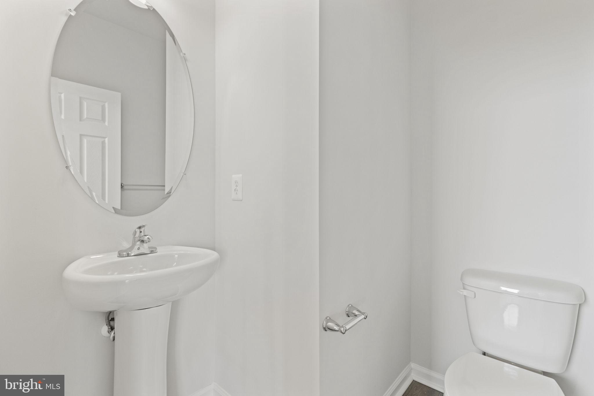 LAKESIDE AT TRAPPE - Residential
