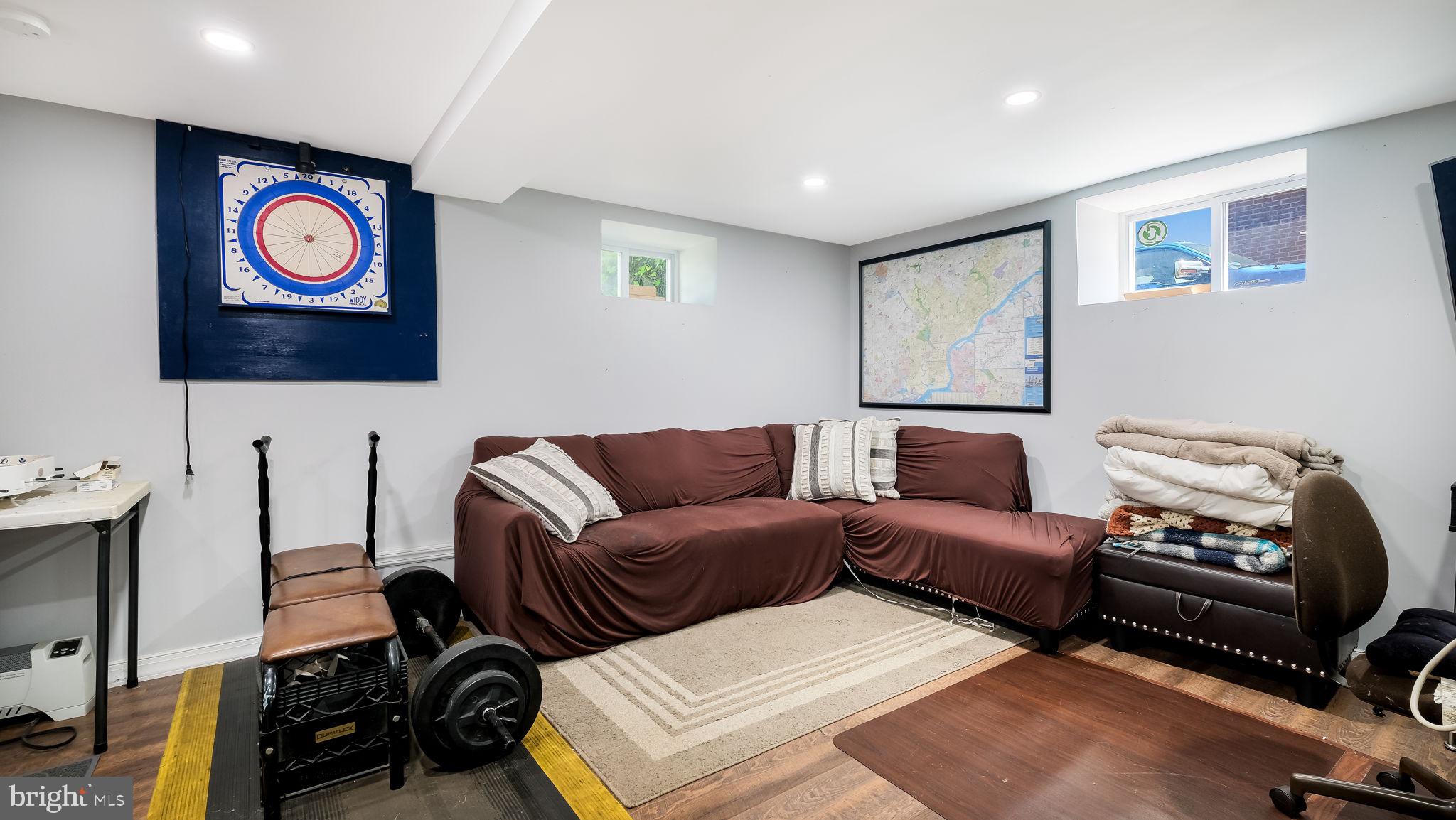 MILL RUN - Residential