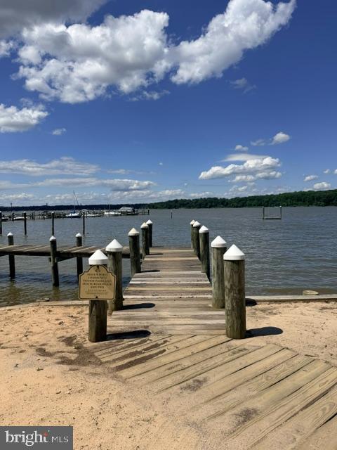 HACKS POINT - Residential