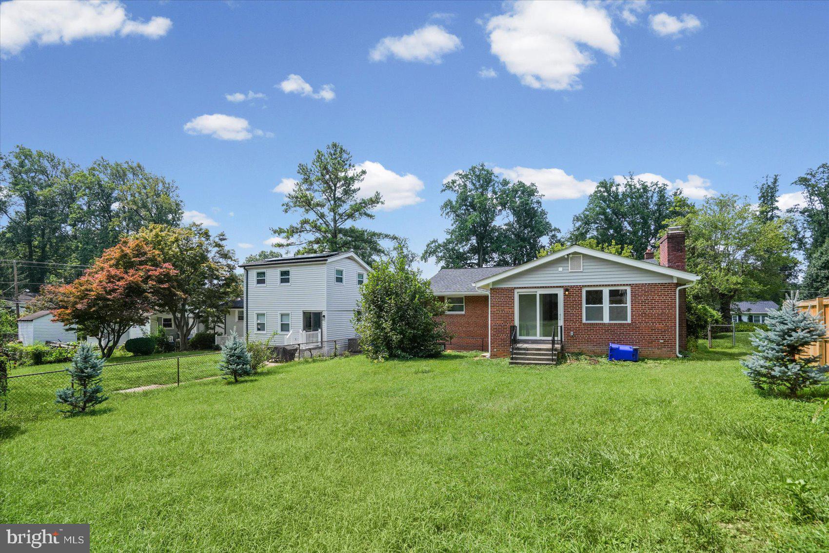 HAMMOND WOODS - Residential
