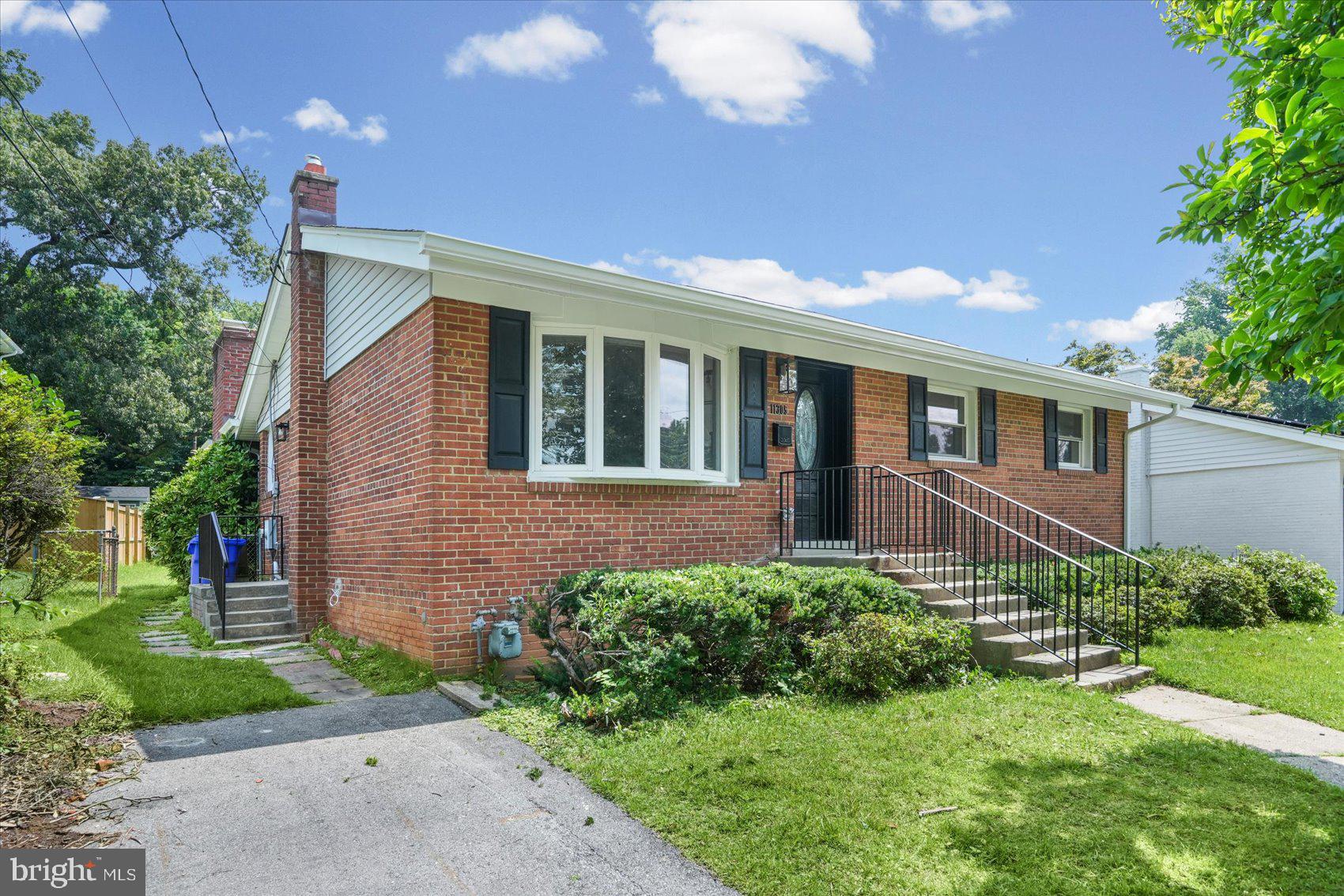 HAMMOND WOODS - Residential