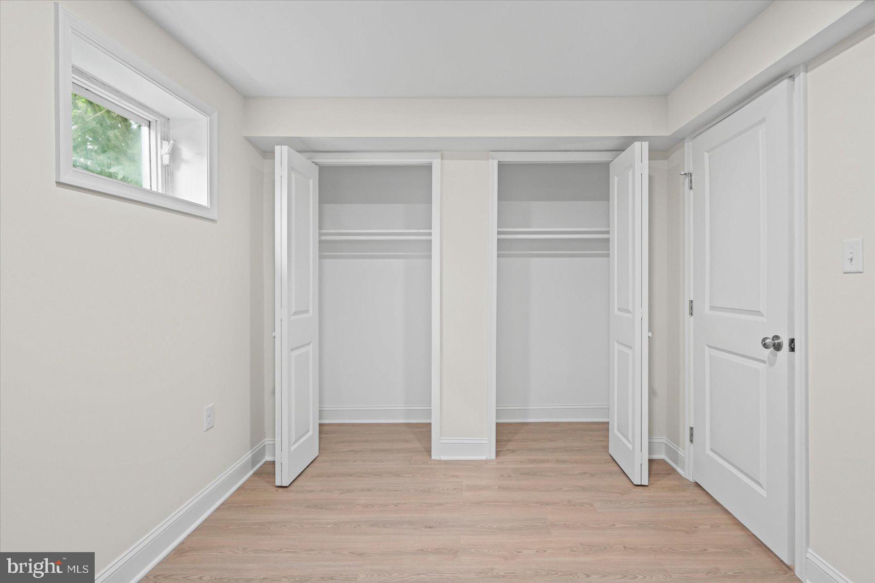 HAMMOND WOODS - Residential