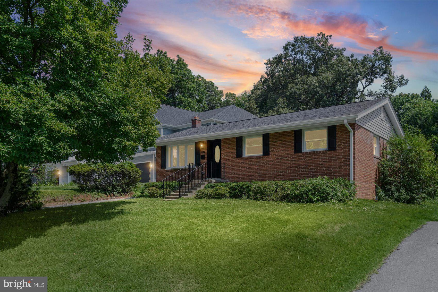 HAMMOND WOODS - Residential