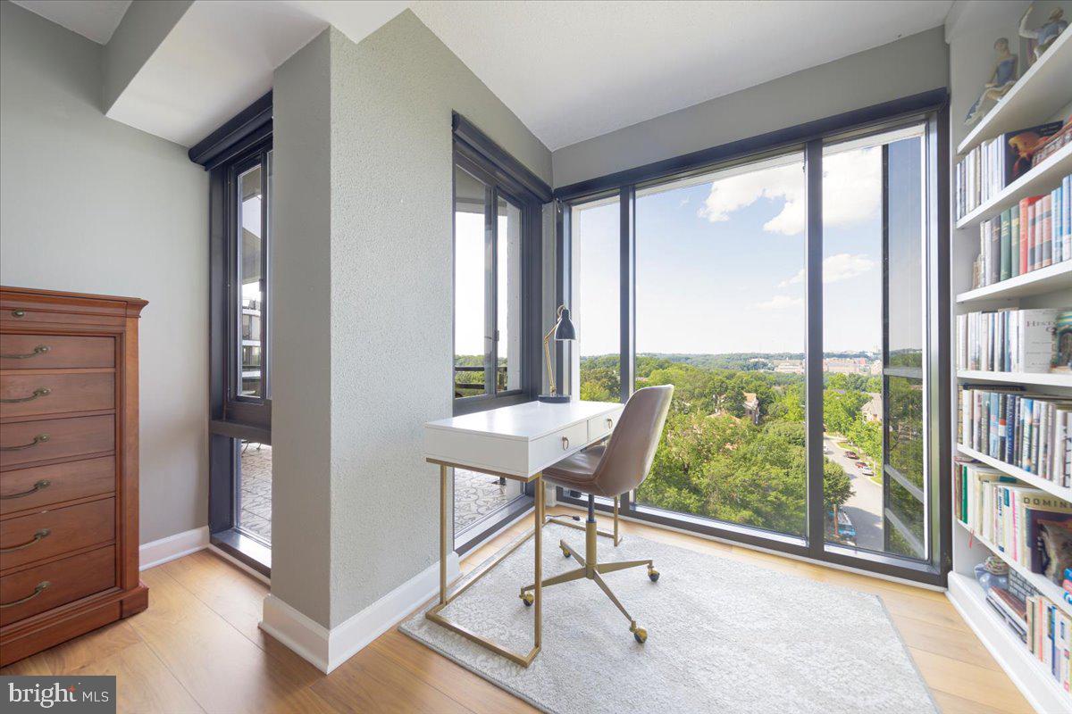 ROSSLYN - Residential