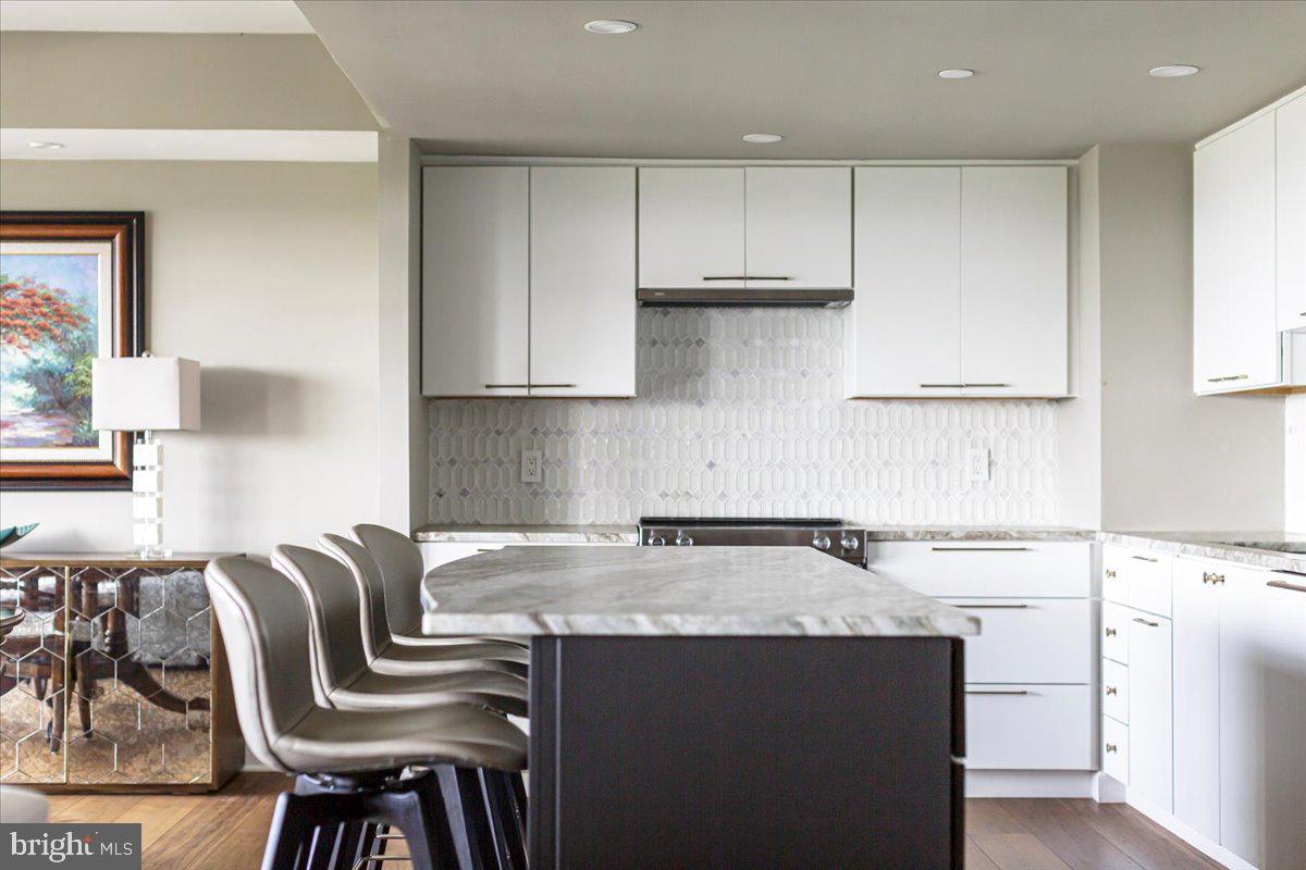 ROSSLYN - Residential