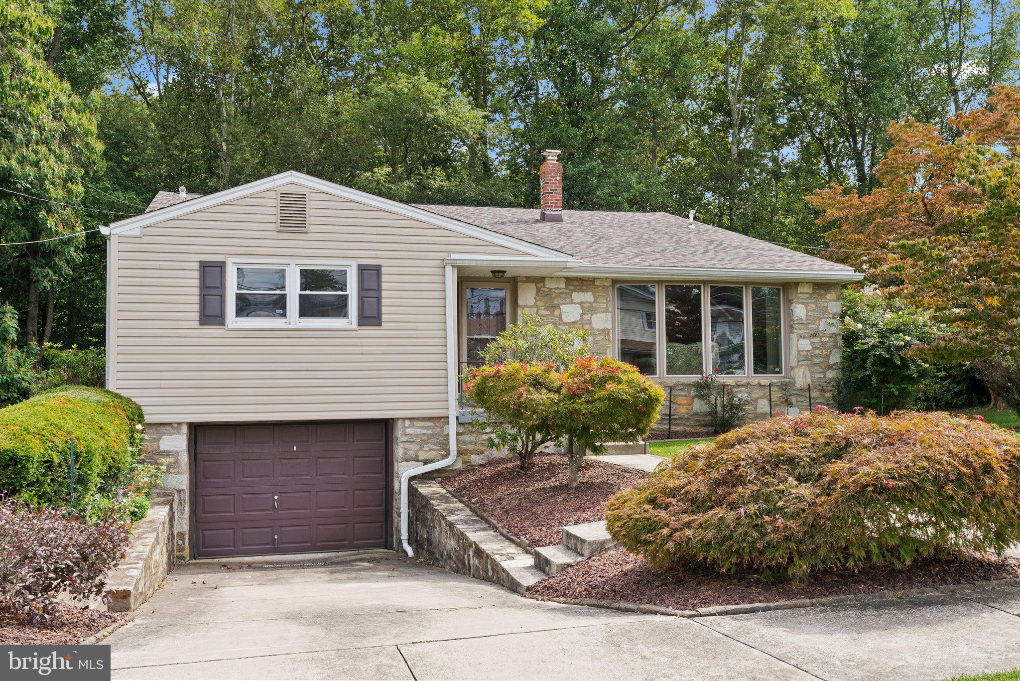 PHILADELPHIA (NORTHEAST) - Residential