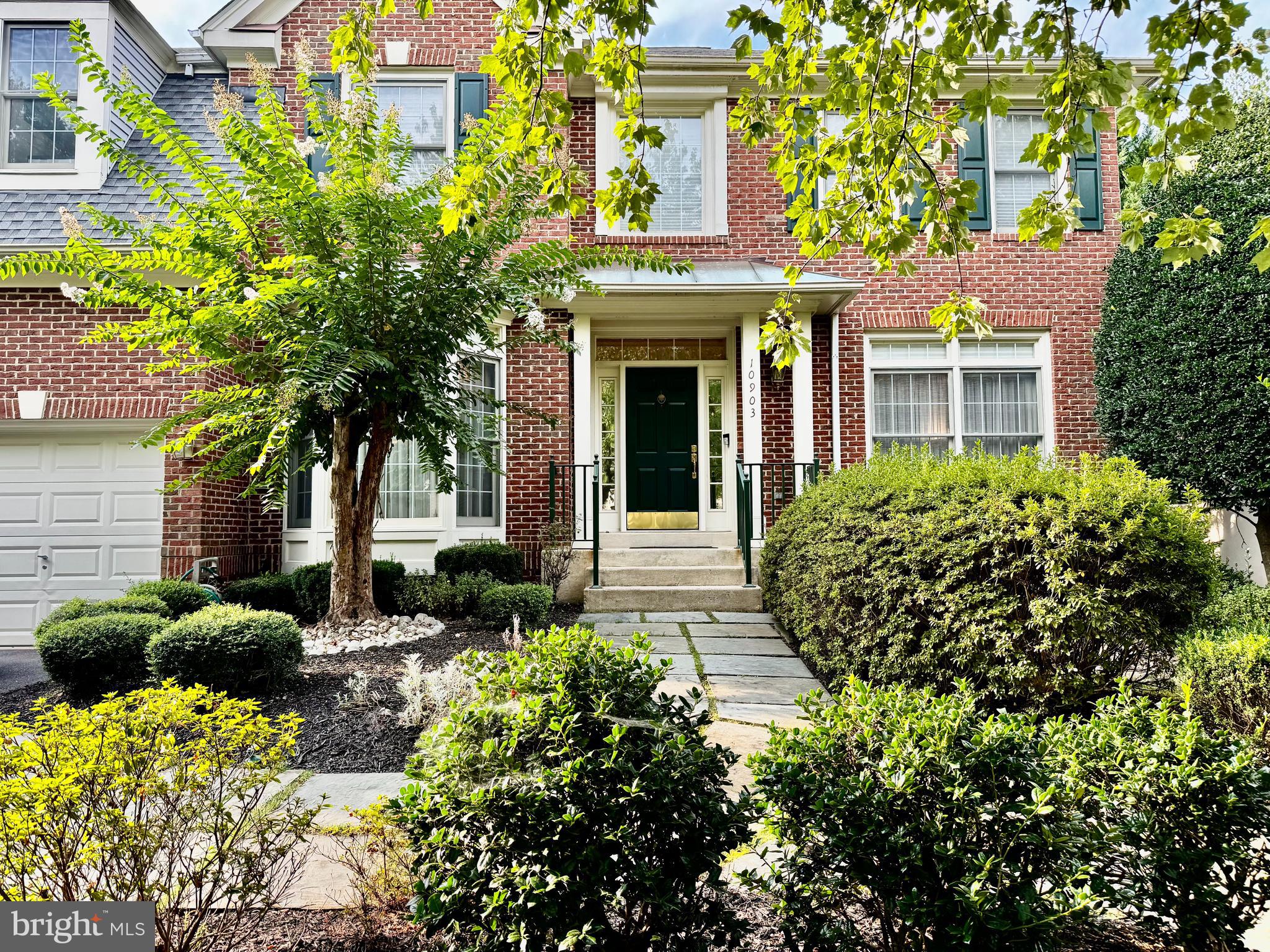 POTOMAC REGENCY - Residential