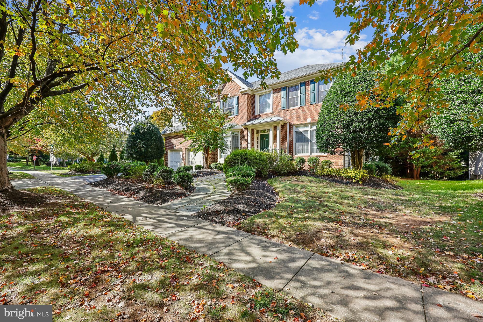 POTOMAC REGENCY - Residential