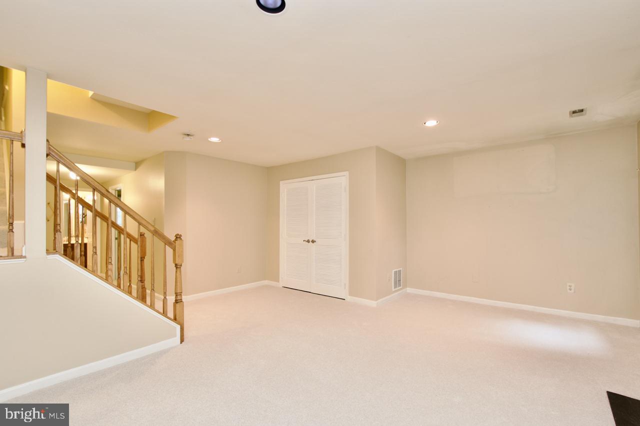 MIDDLEFORD - Residential