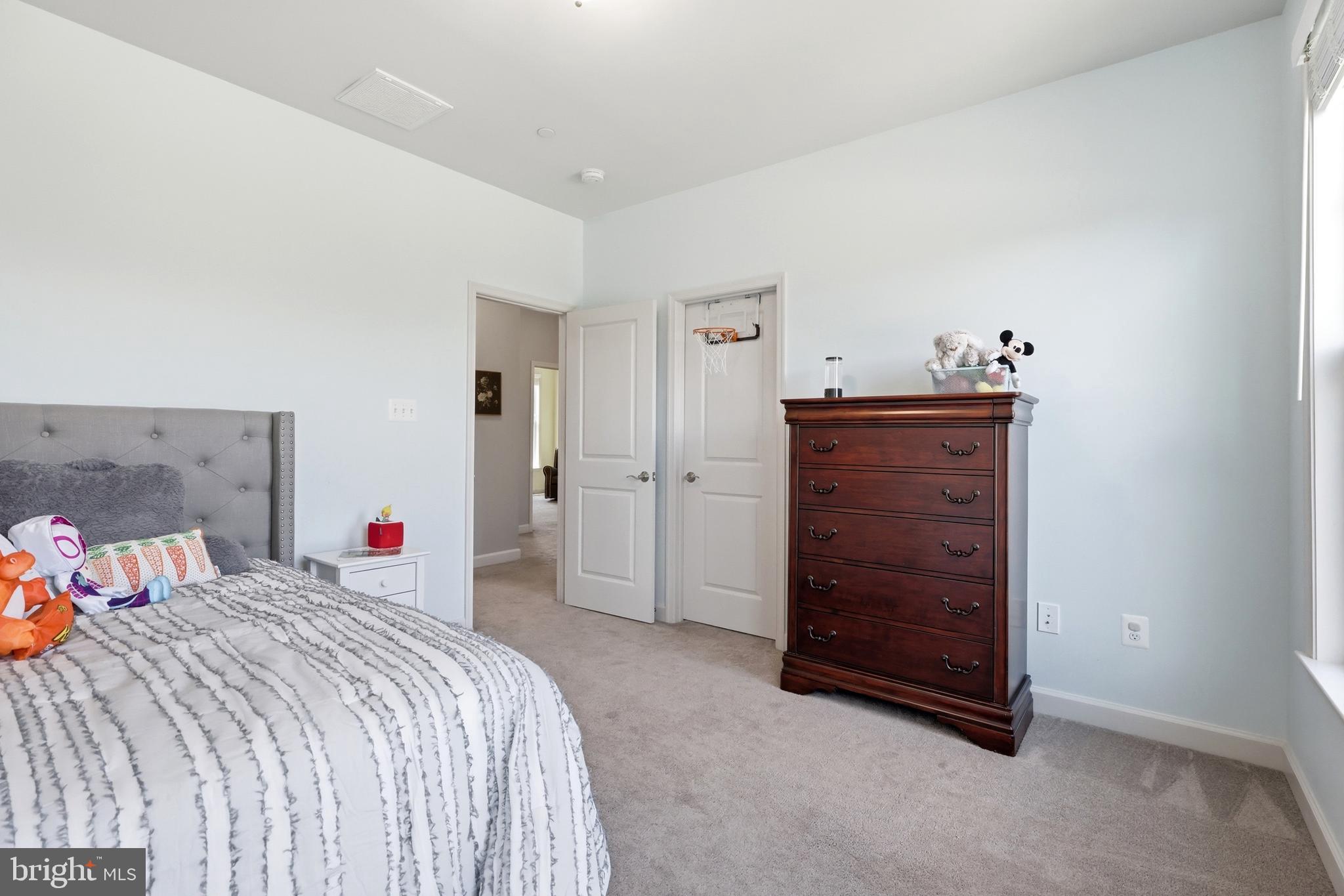 STERLING GLEN - Residential