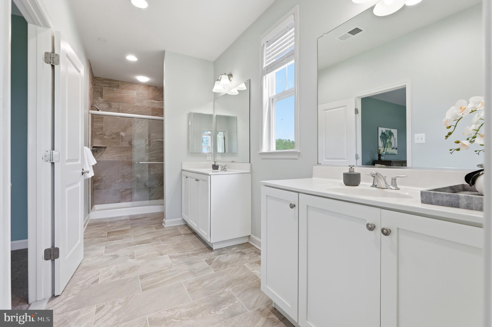 STERLING GLEN - Residential