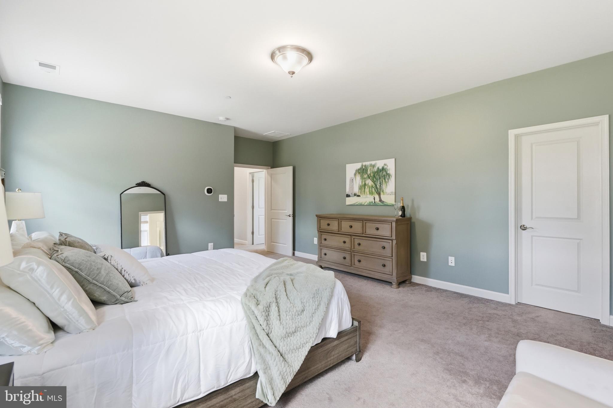 STERLING GLEN - Residential