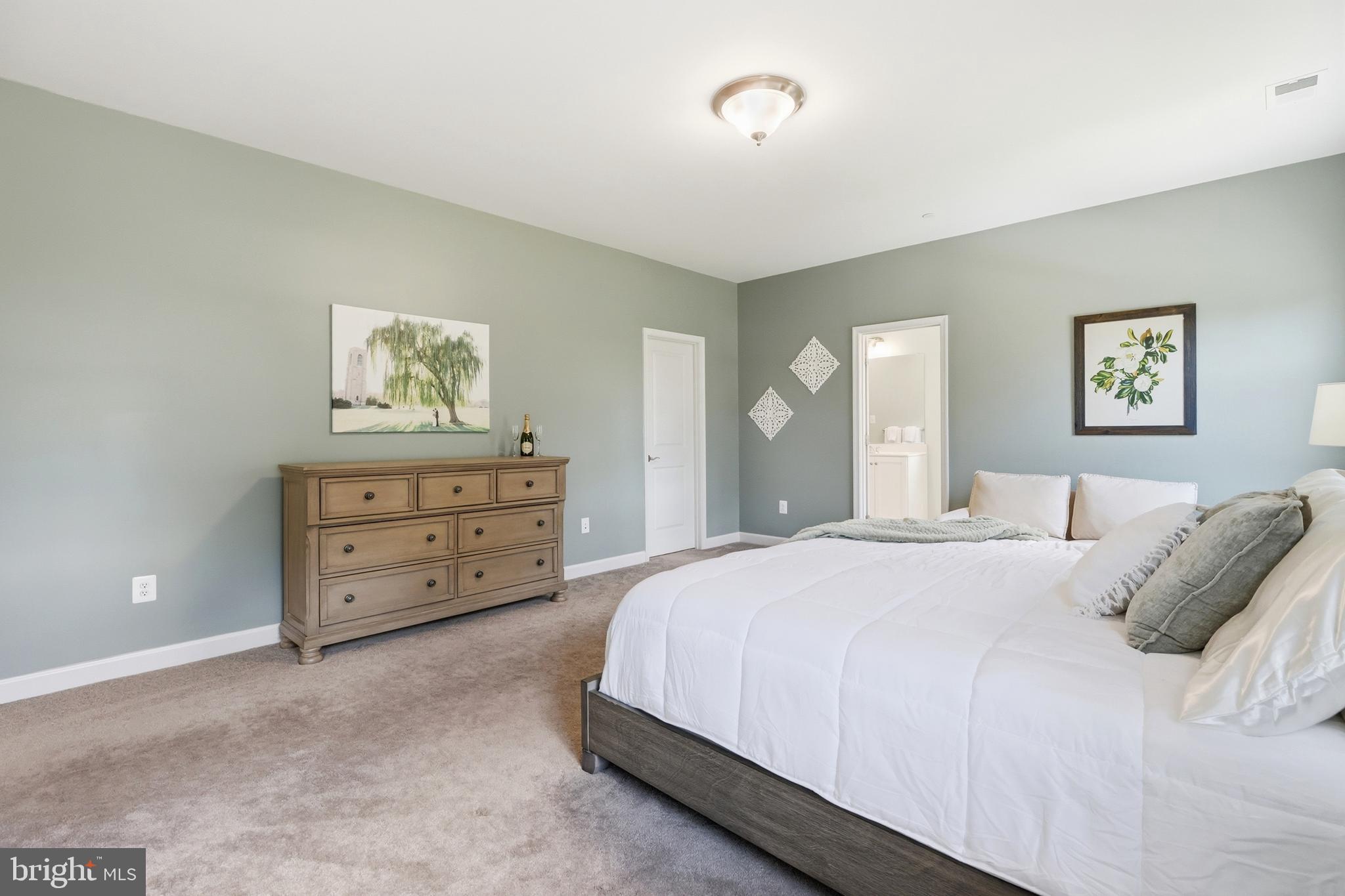 STERLING GLEN - Residential