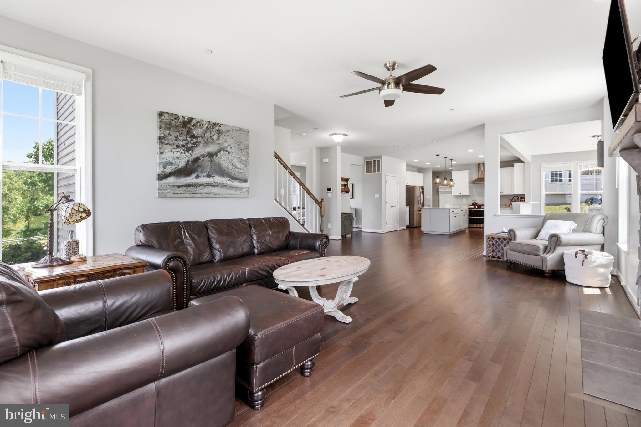STERLING GLEN - Residential