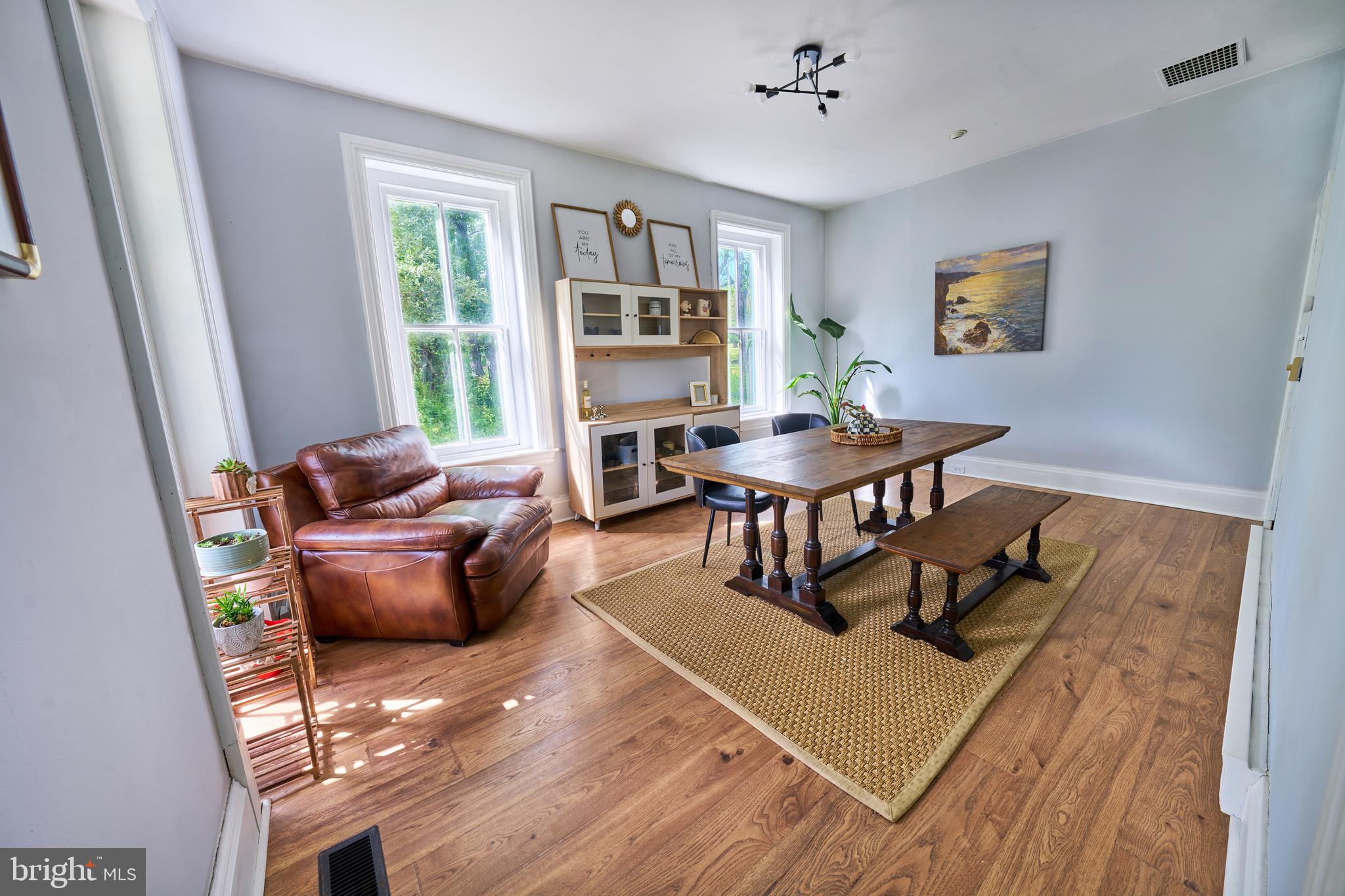 DURHAM VILLAGE - Residential