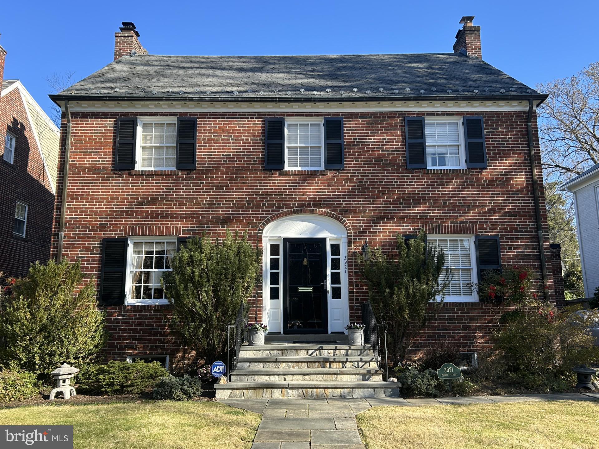 CHEVY CHASE VILLAGE - Residential