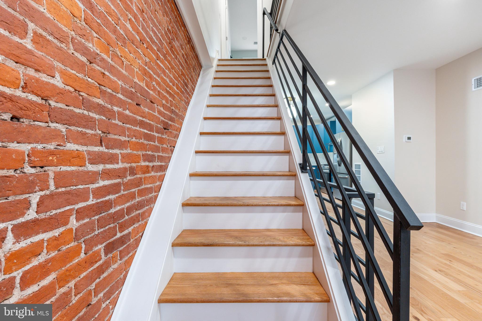 POINT BREEZE - Residential