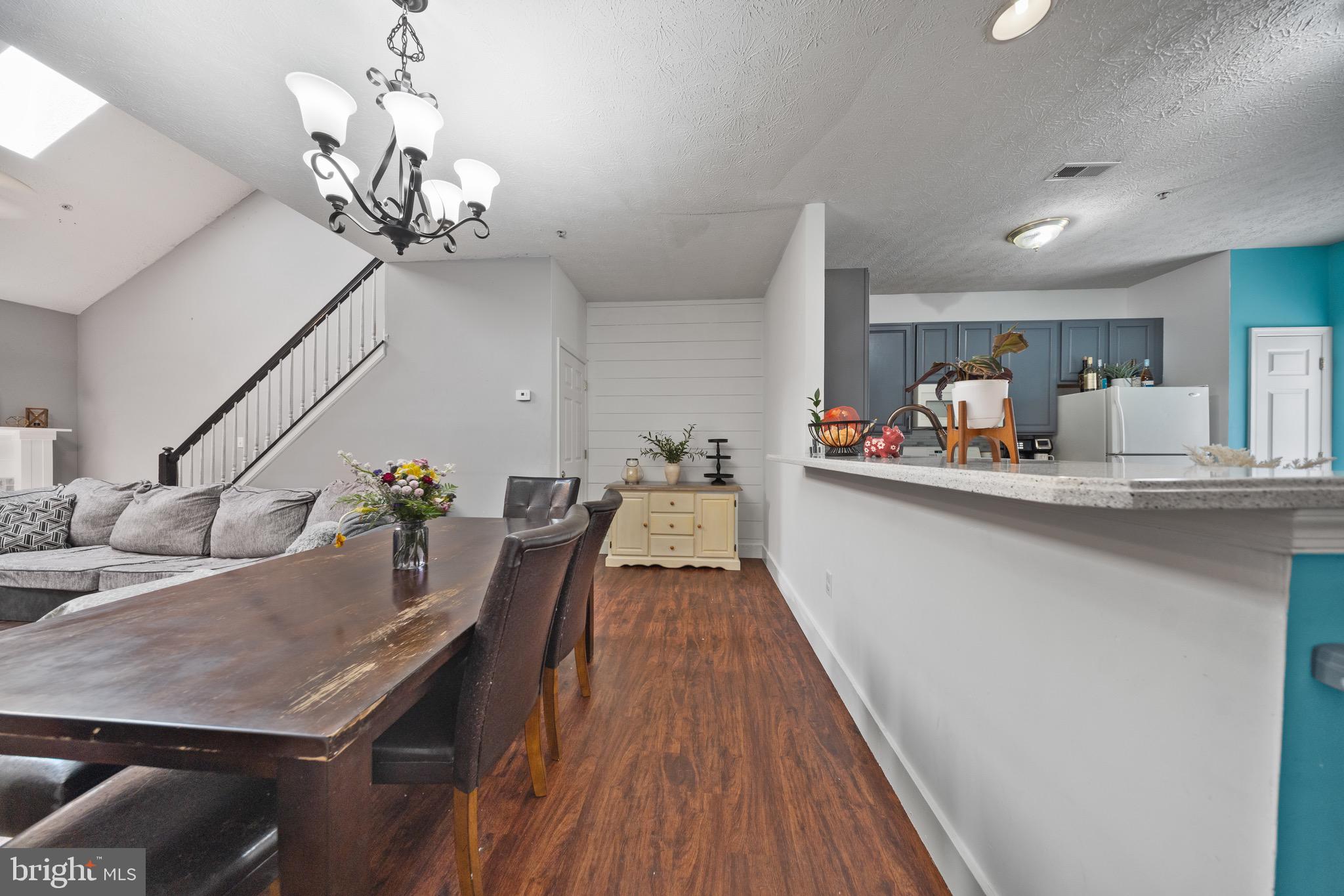 WOOD CREEK GOLF COMM - Residential