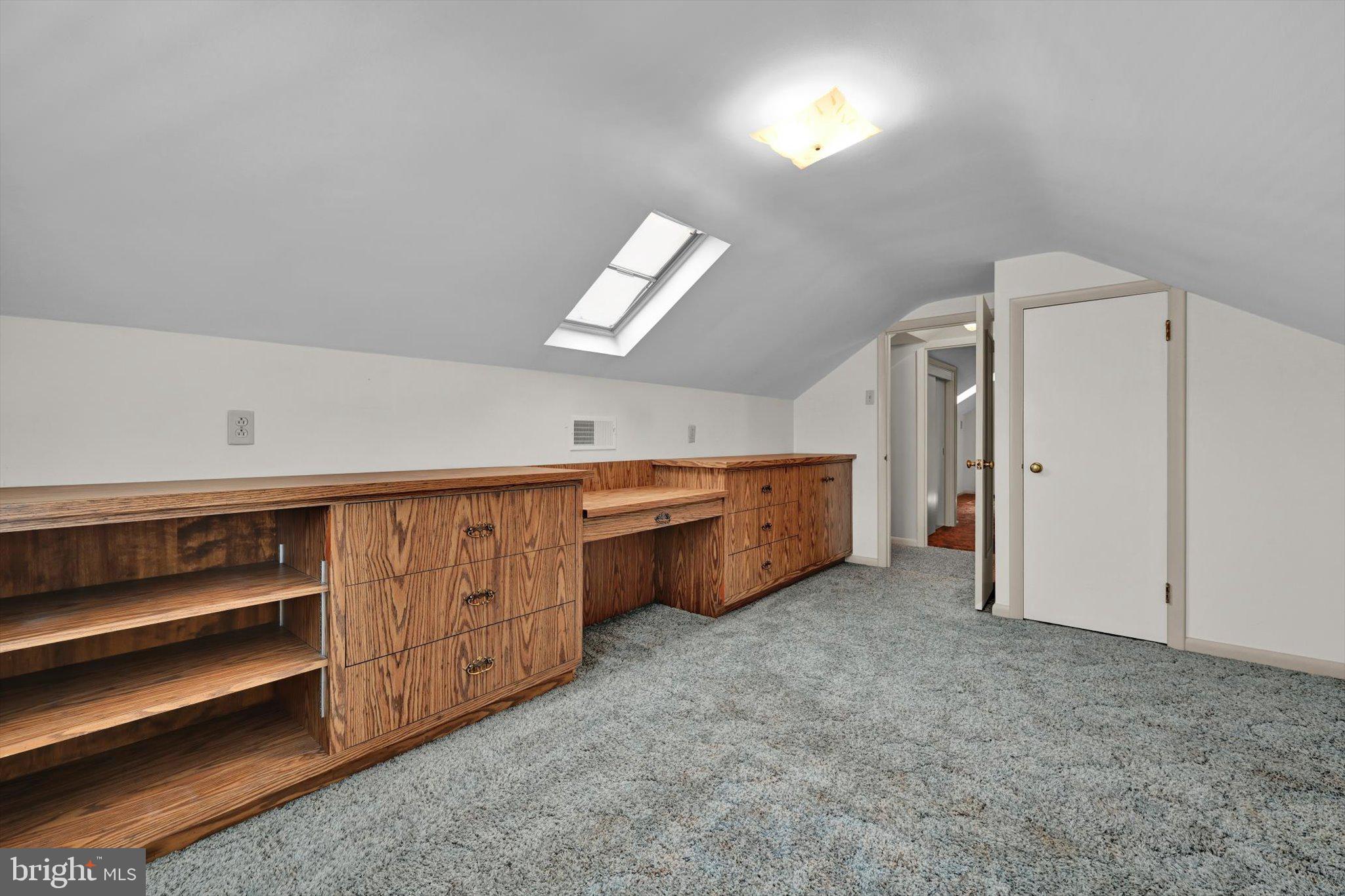 WILSHIRE - Residential