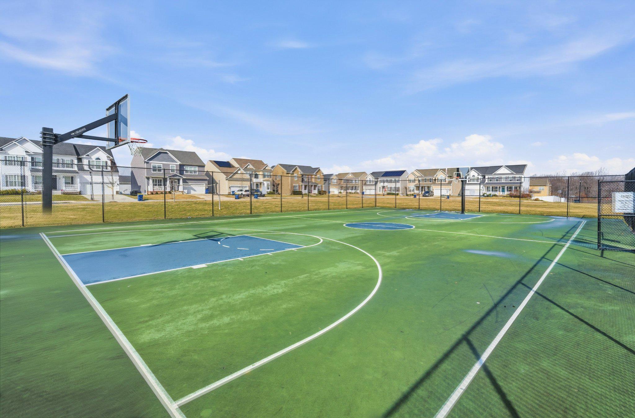 CLARK'S REST - Residential