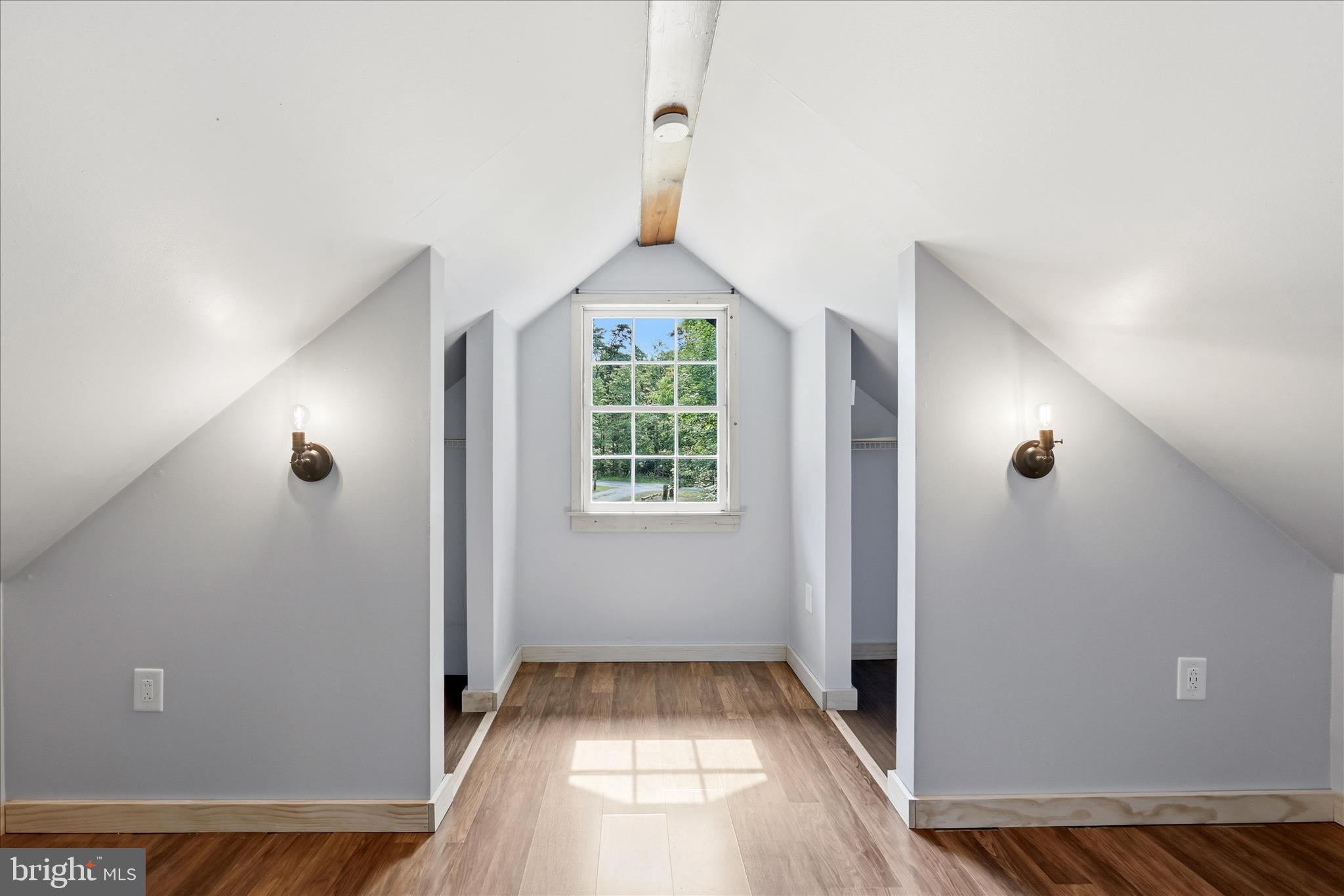 OAK FOREST - Residential