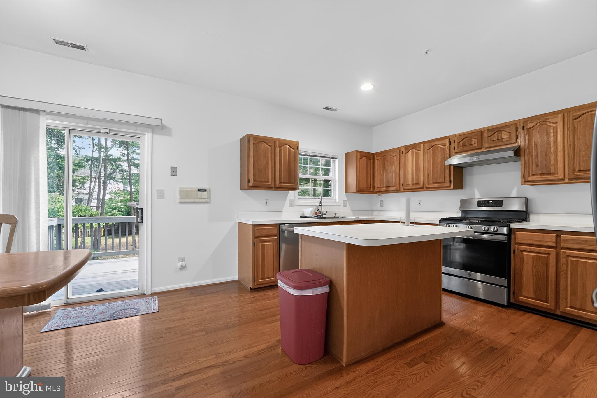 QUAIL RUN SOUTH - Residential