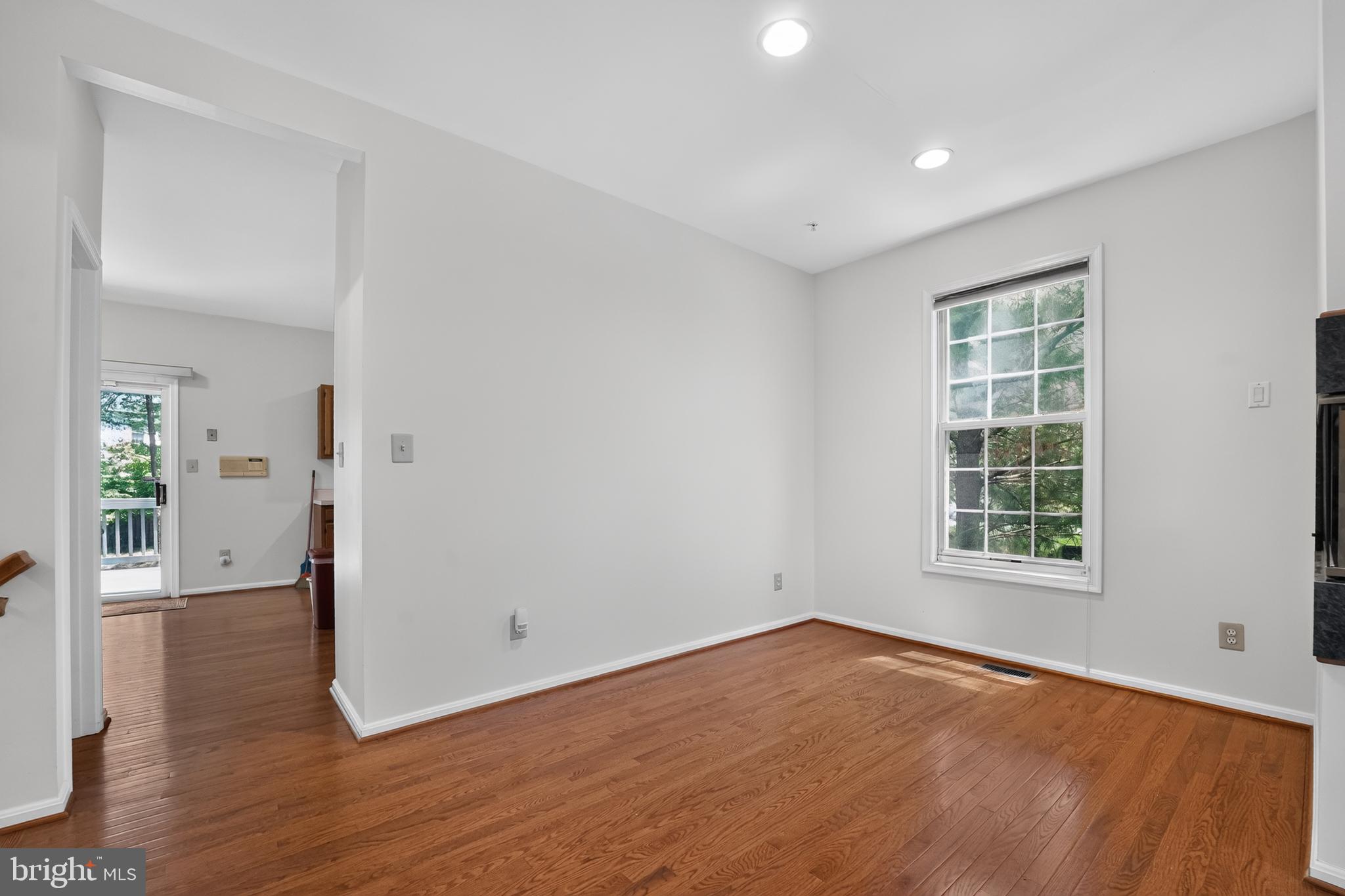 QUAIL RUN SOUTH - Residential