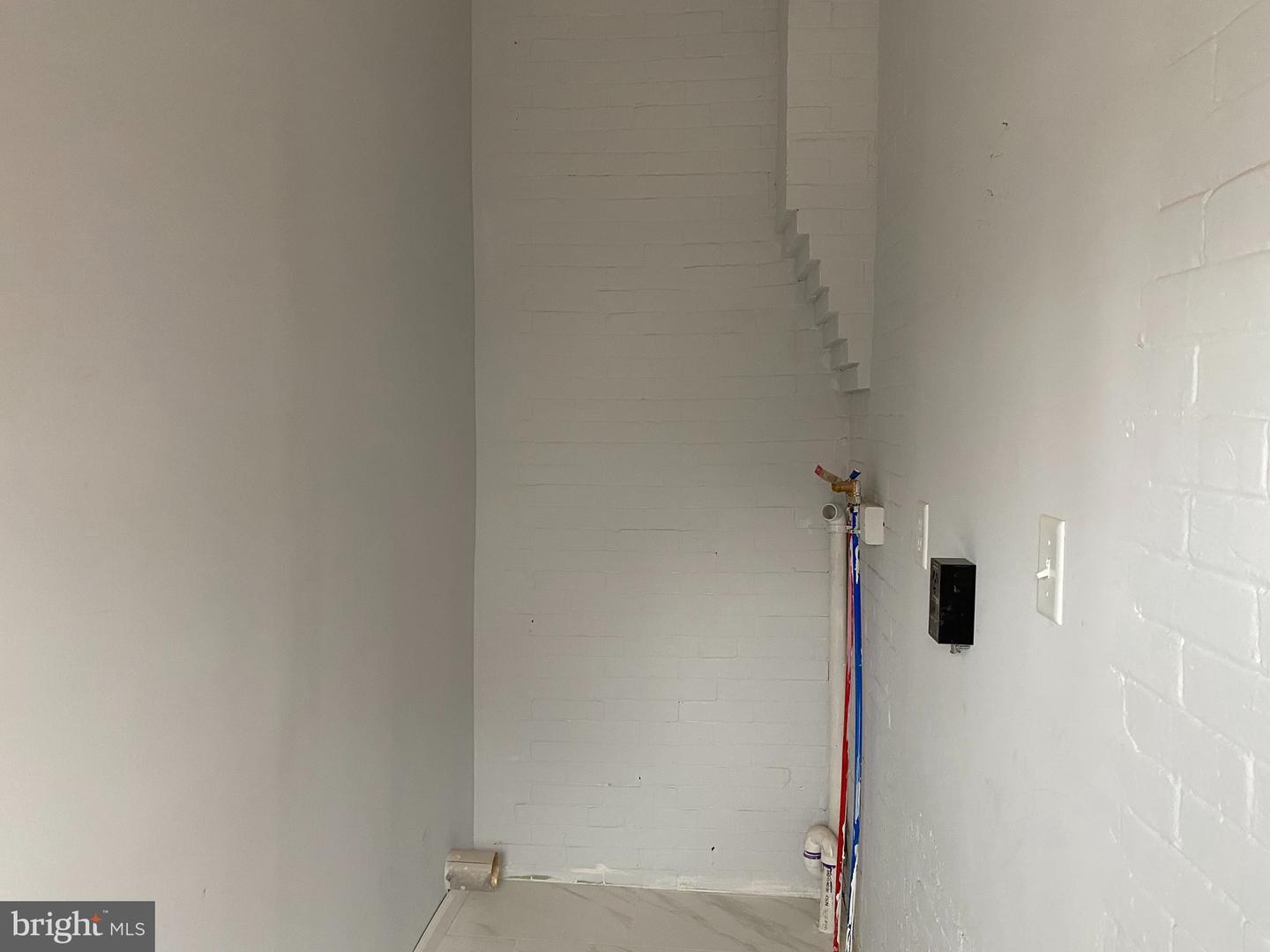 WEST PHILADELPHIA - Residential