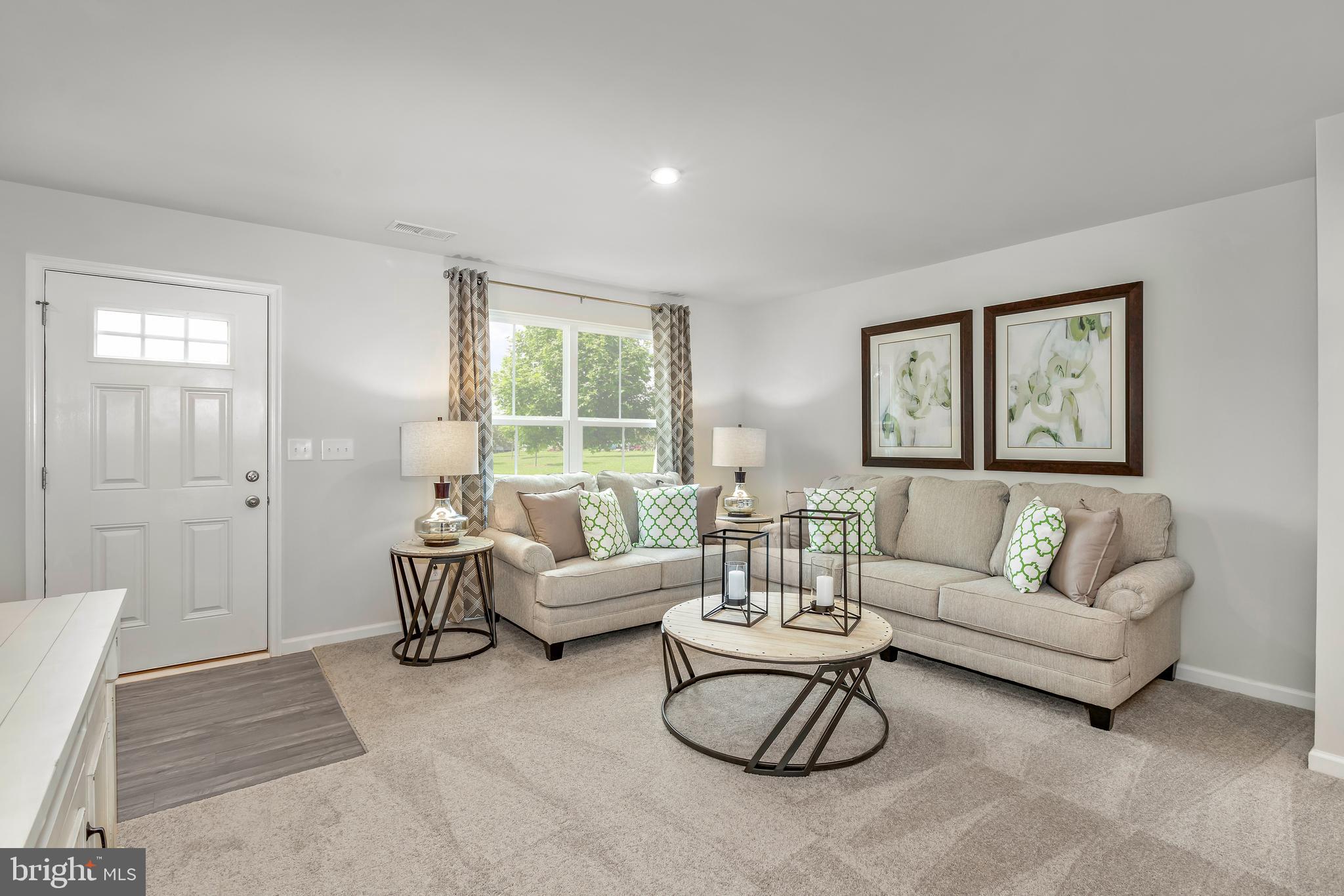 CARDINAL POINTE - Residential