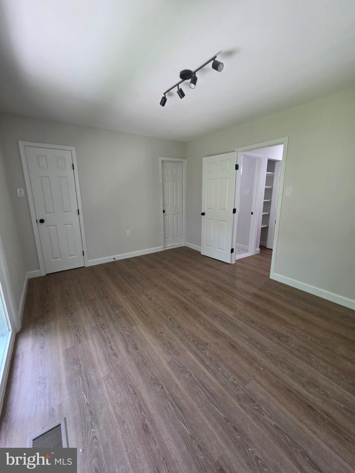 GREENFIELD FARM - Residential
