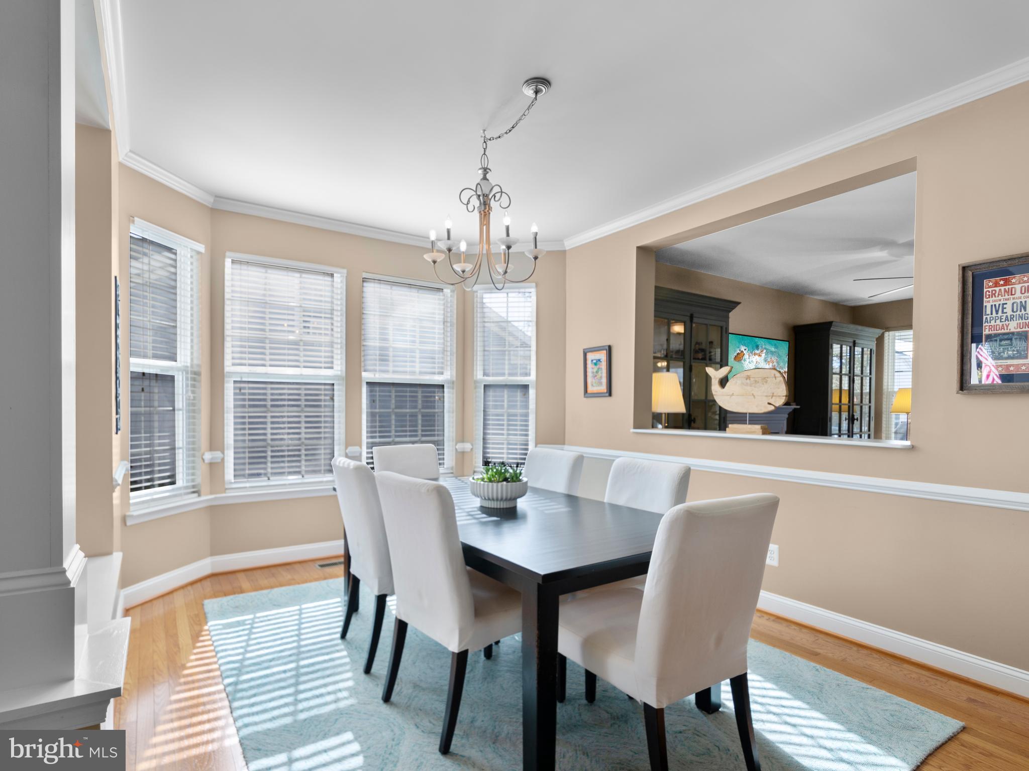 LONGBOAT ESTATES - Residential Lease