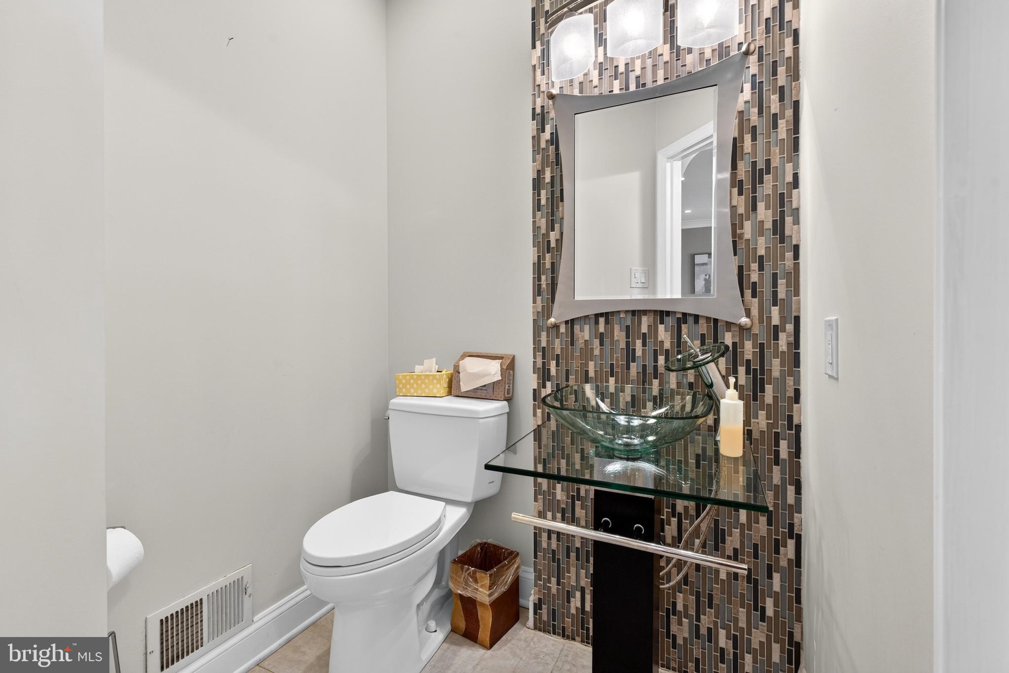 GREENSPRING EAST - Residential