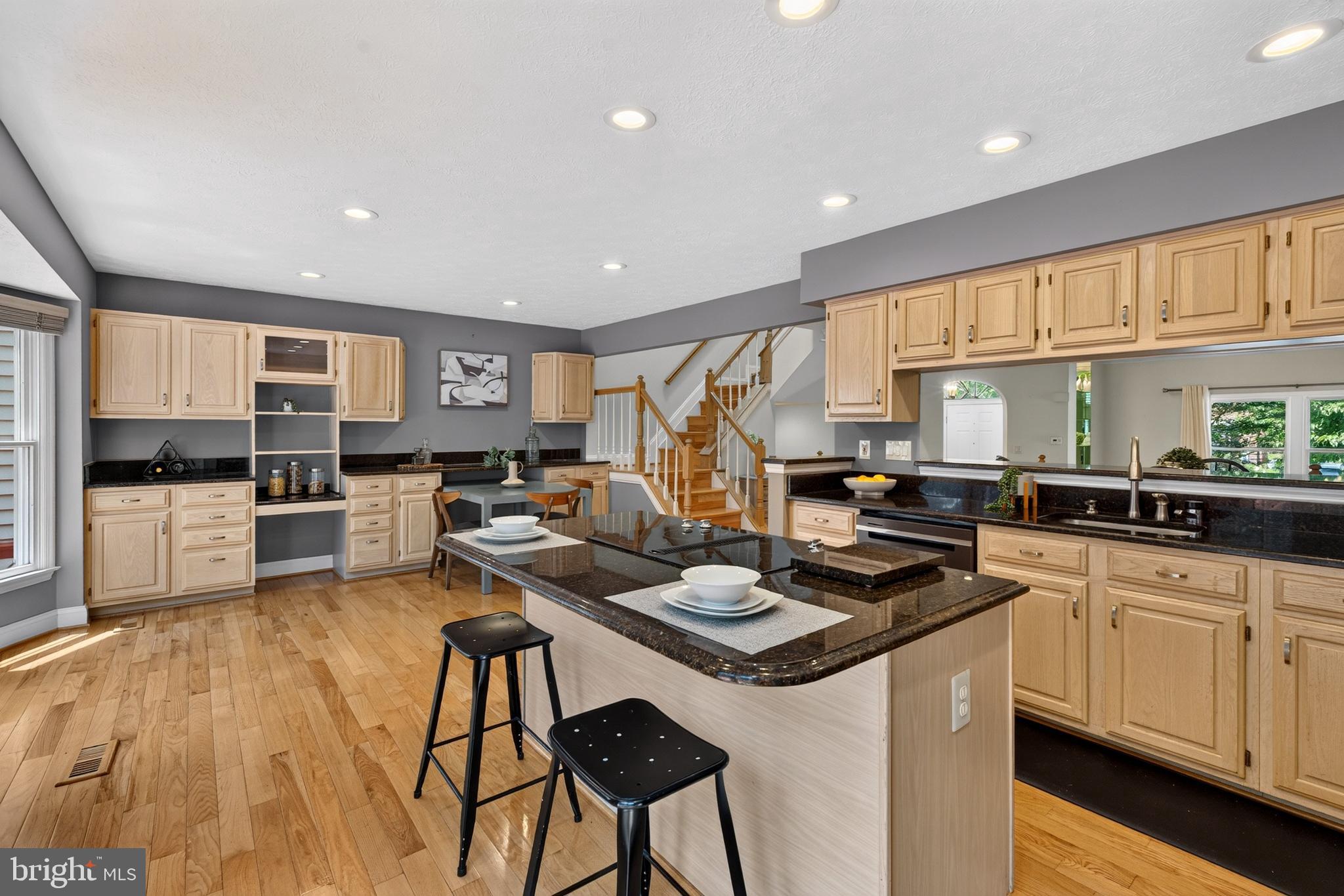 GREENSPRING EAST - Residential