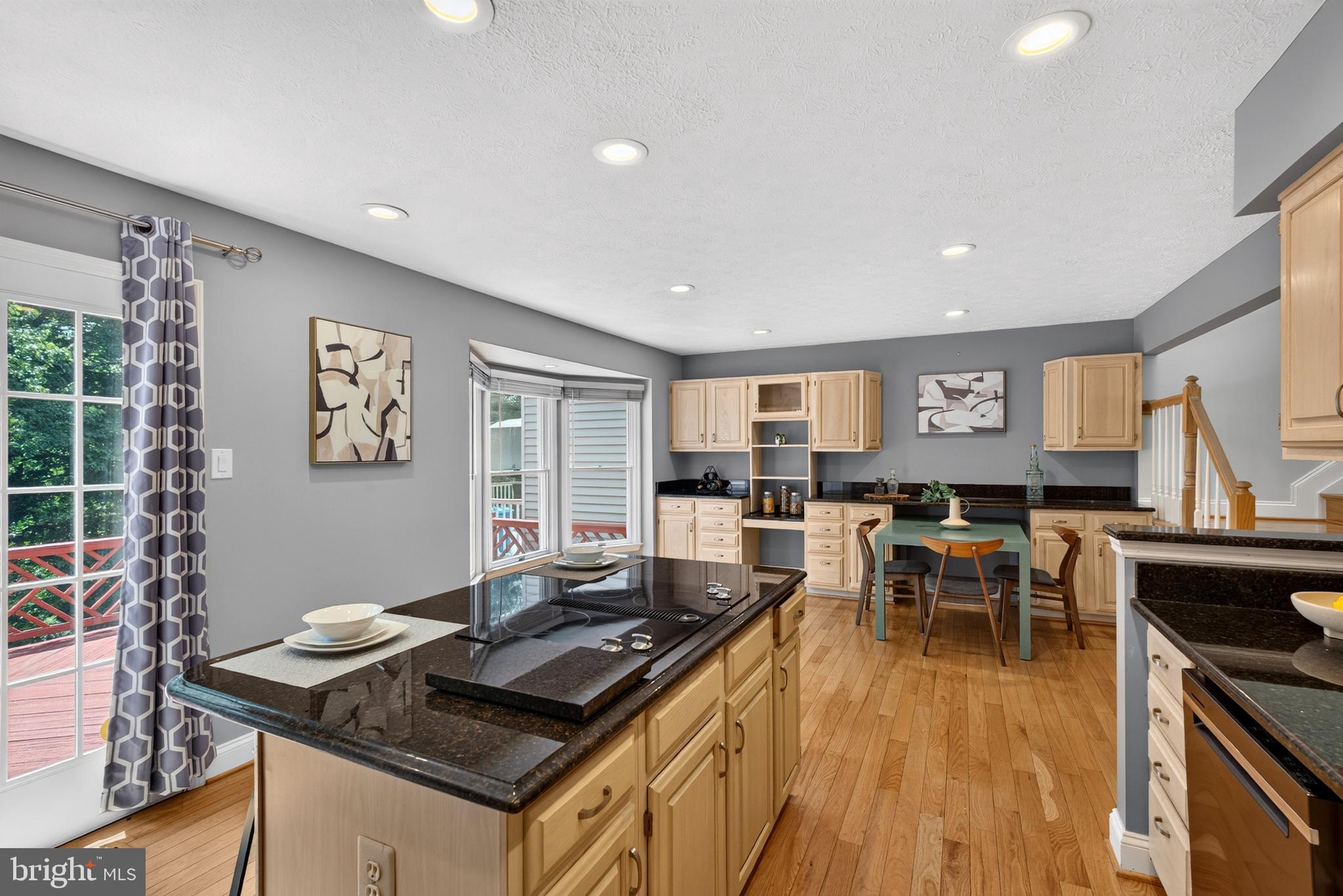 GREENSPRING EAST - Residential