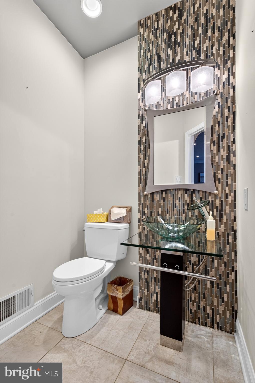 GREENSPRING EAST - Residential