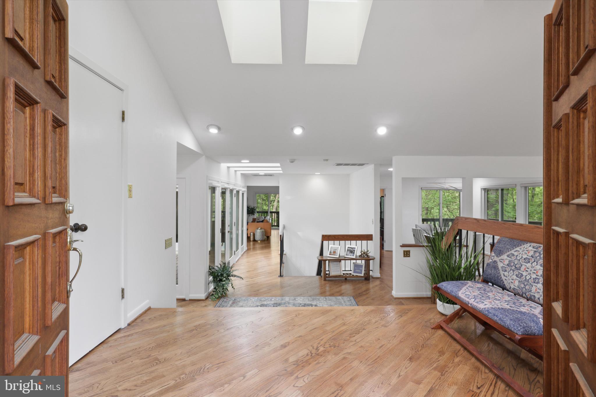 CONGRESSIONAL COUNTRY CLUB ESTATES - Residential