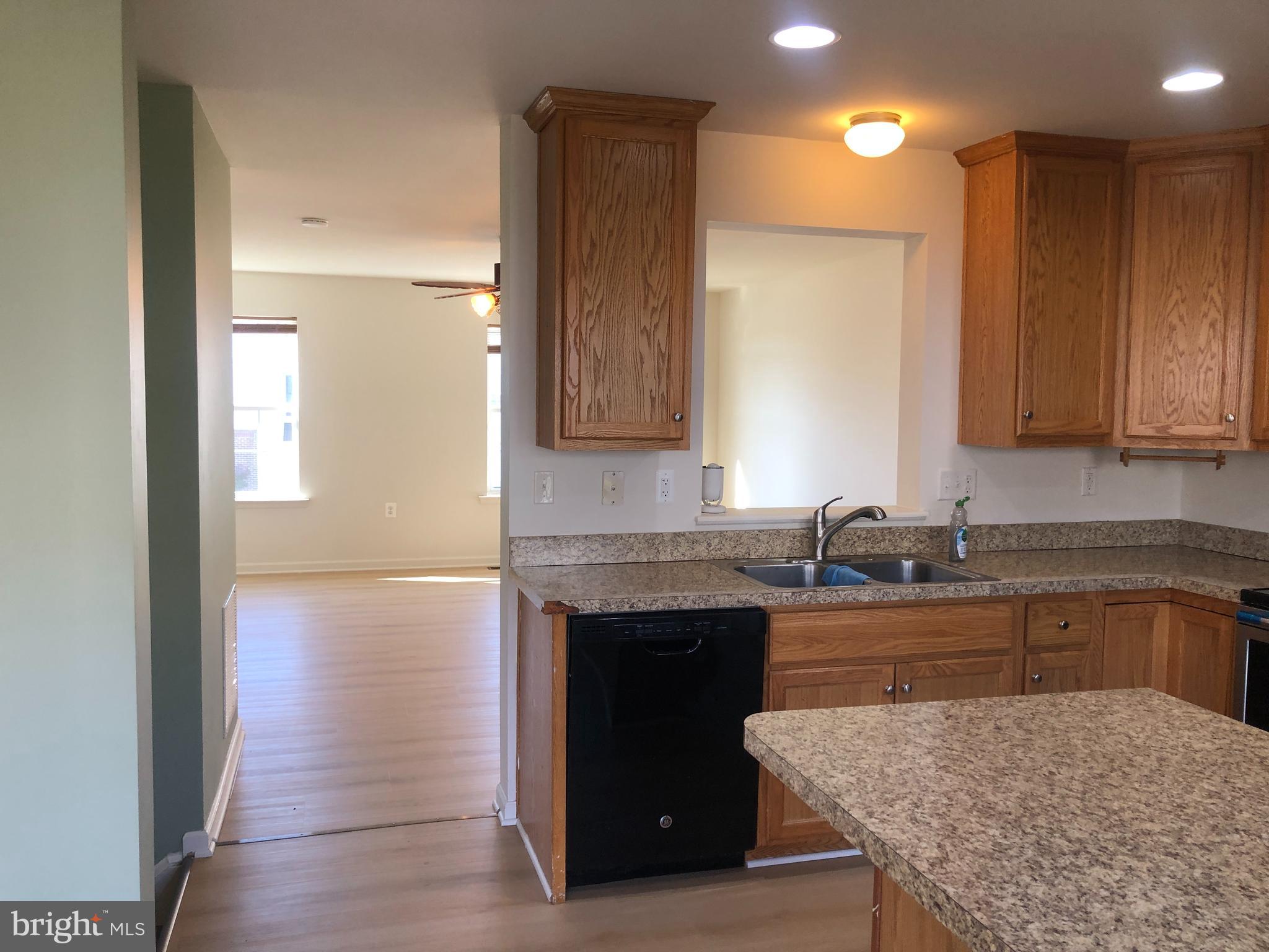 STONEBROOK VILLAGE - Residential Lease