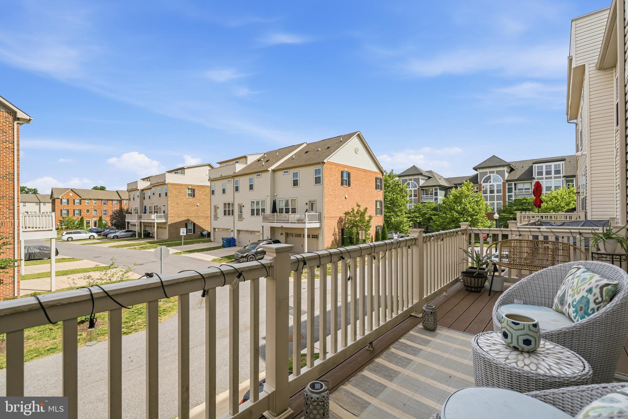 WESTCHESTER SQUARE - Residential