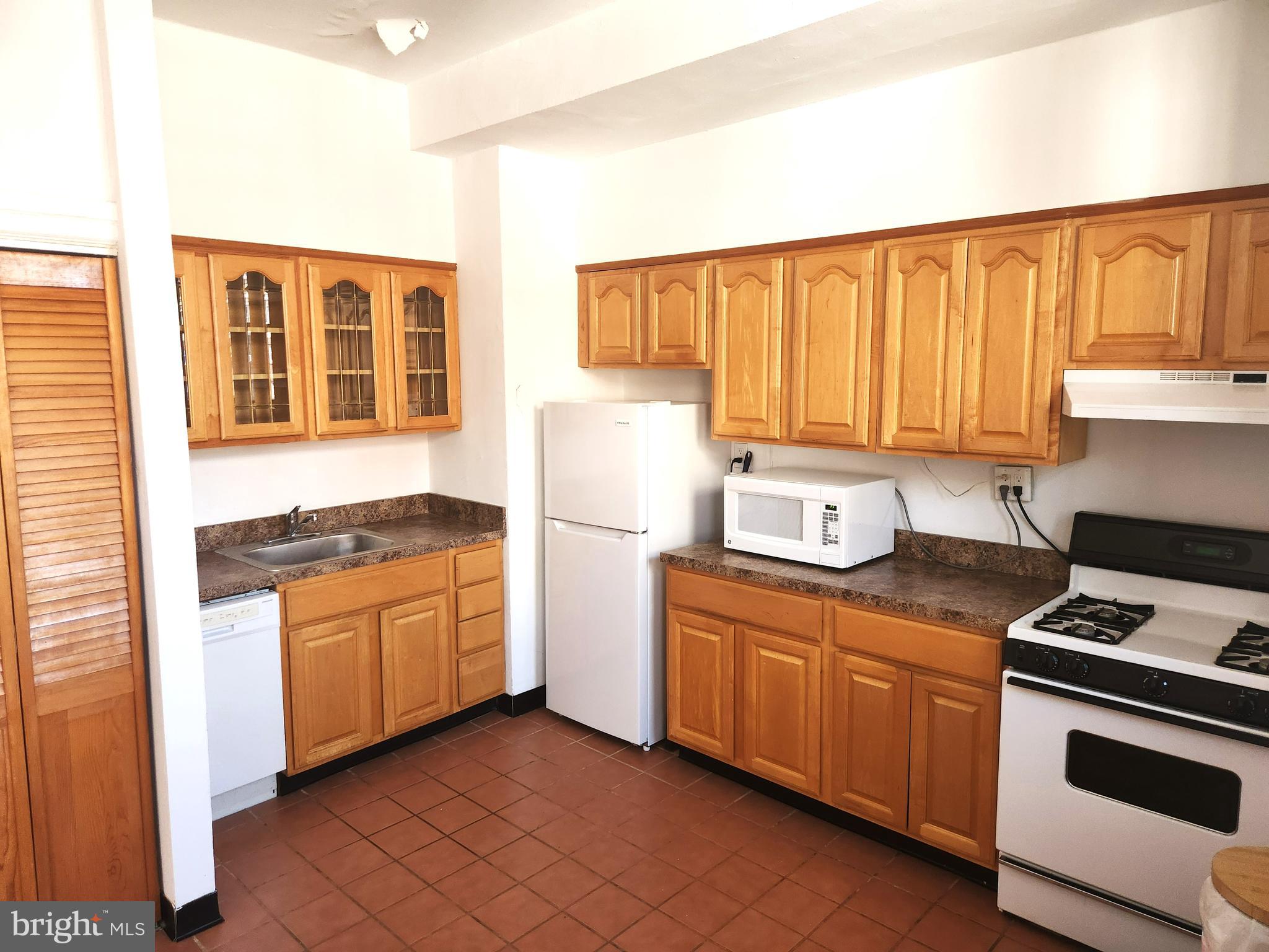 WASHINGTON SQ WEST - Residential