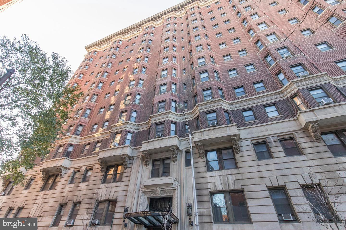 WASHINGTON SQ WEST - Residential