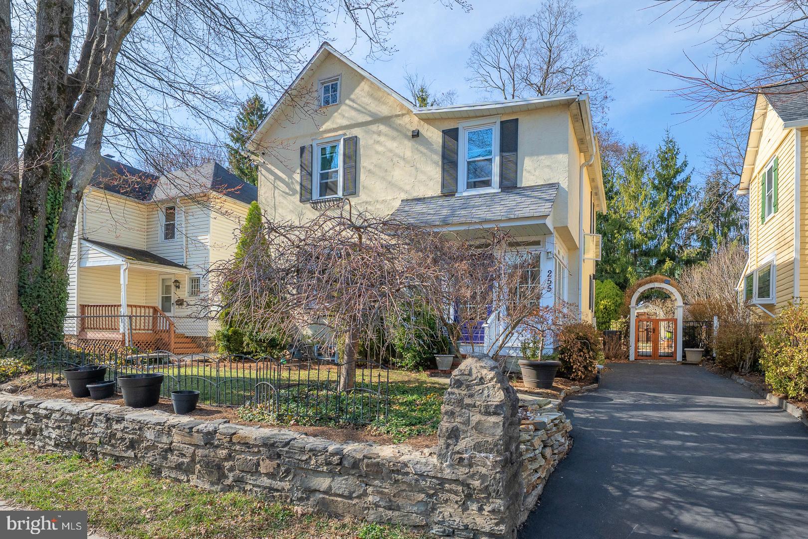 NORTH WAYNE - Residential