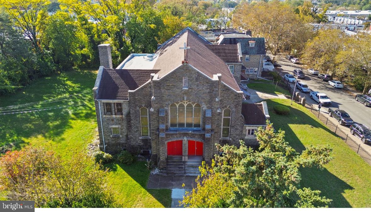 OGONTZ - Commercial Sale