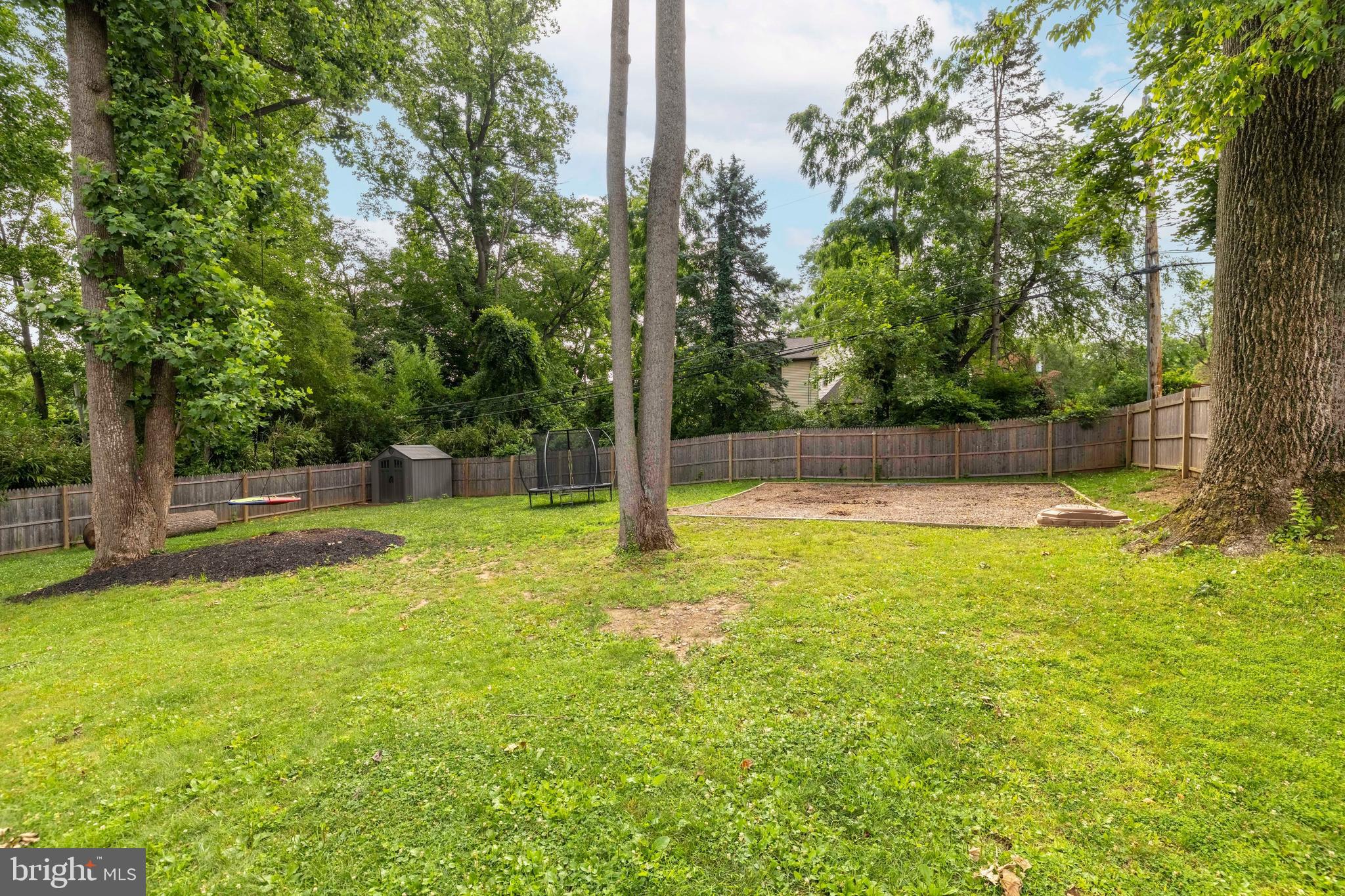 WILLOW GROVE - Residential