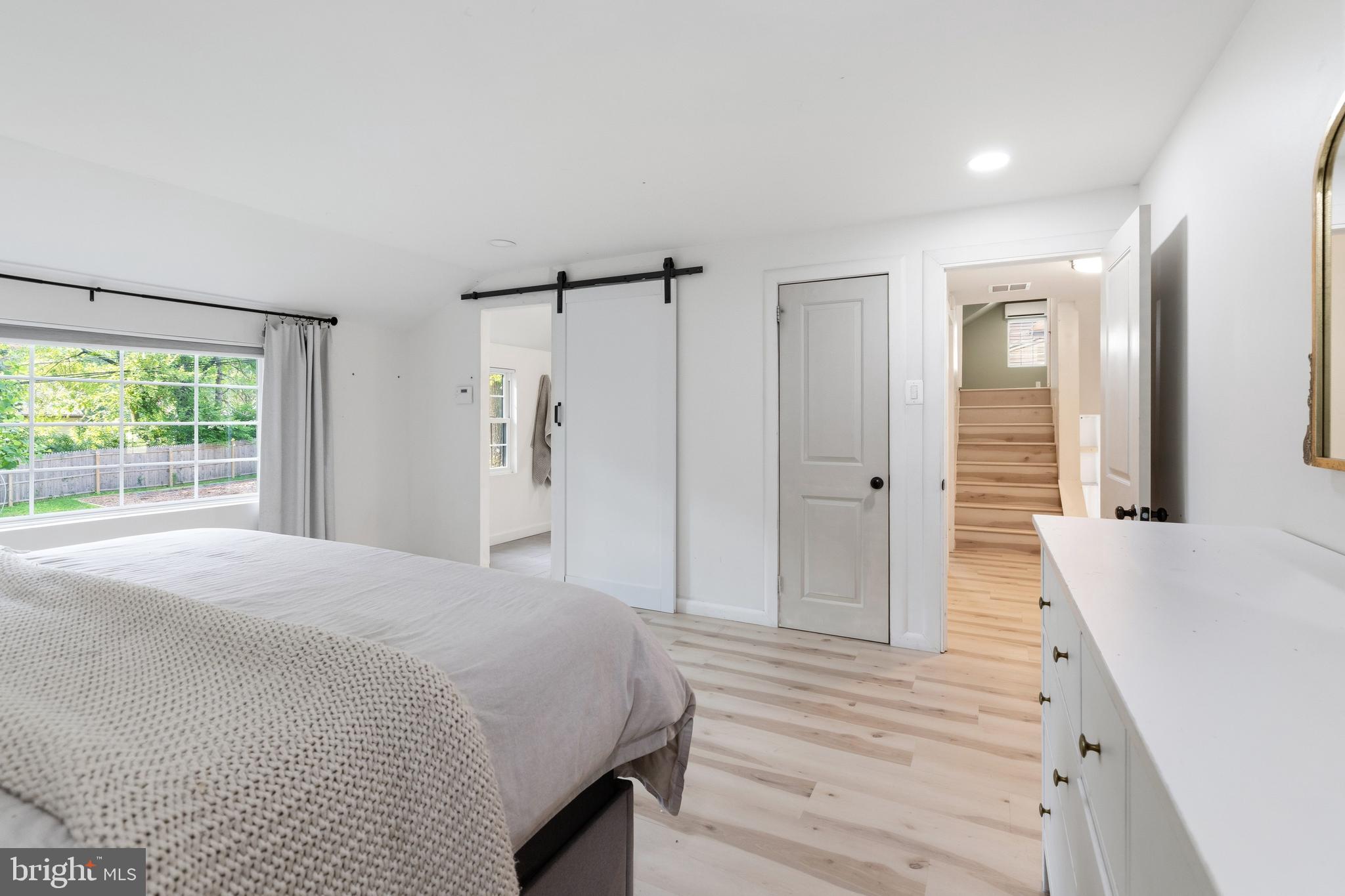 WILLOW GROVE - Residential