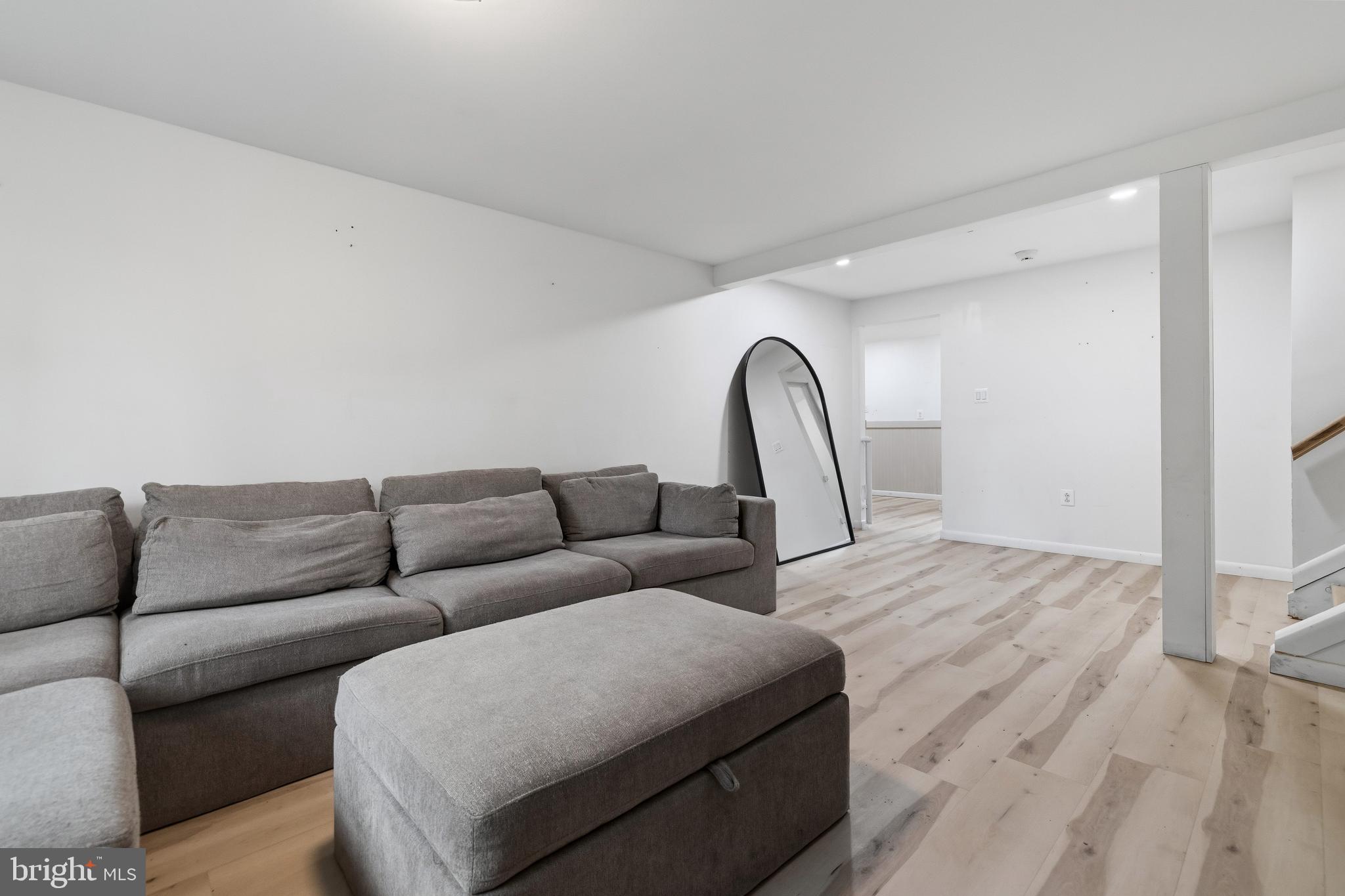 WILLOW GROVE - Residential