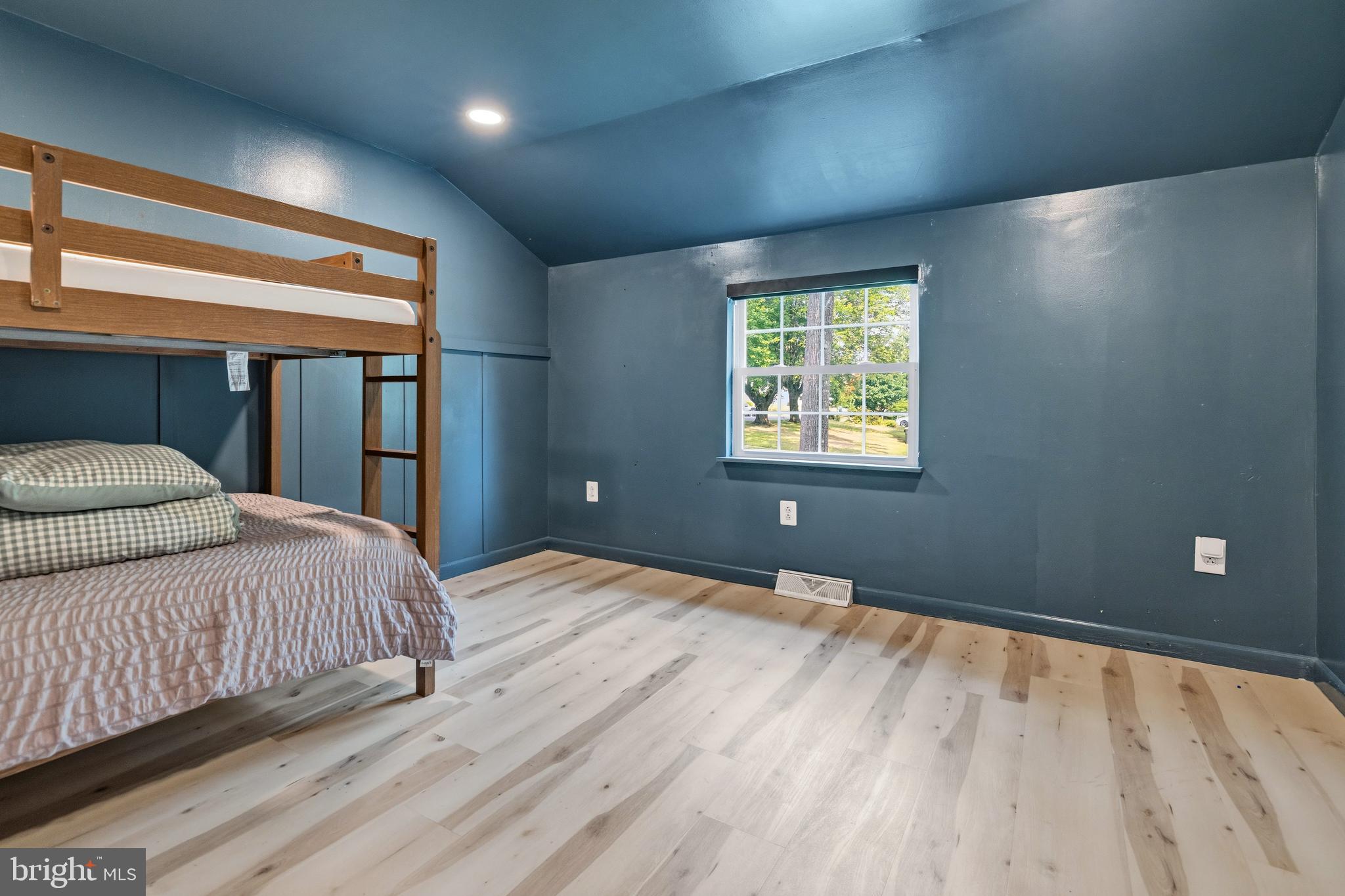 WILLOW GROVE - Residential