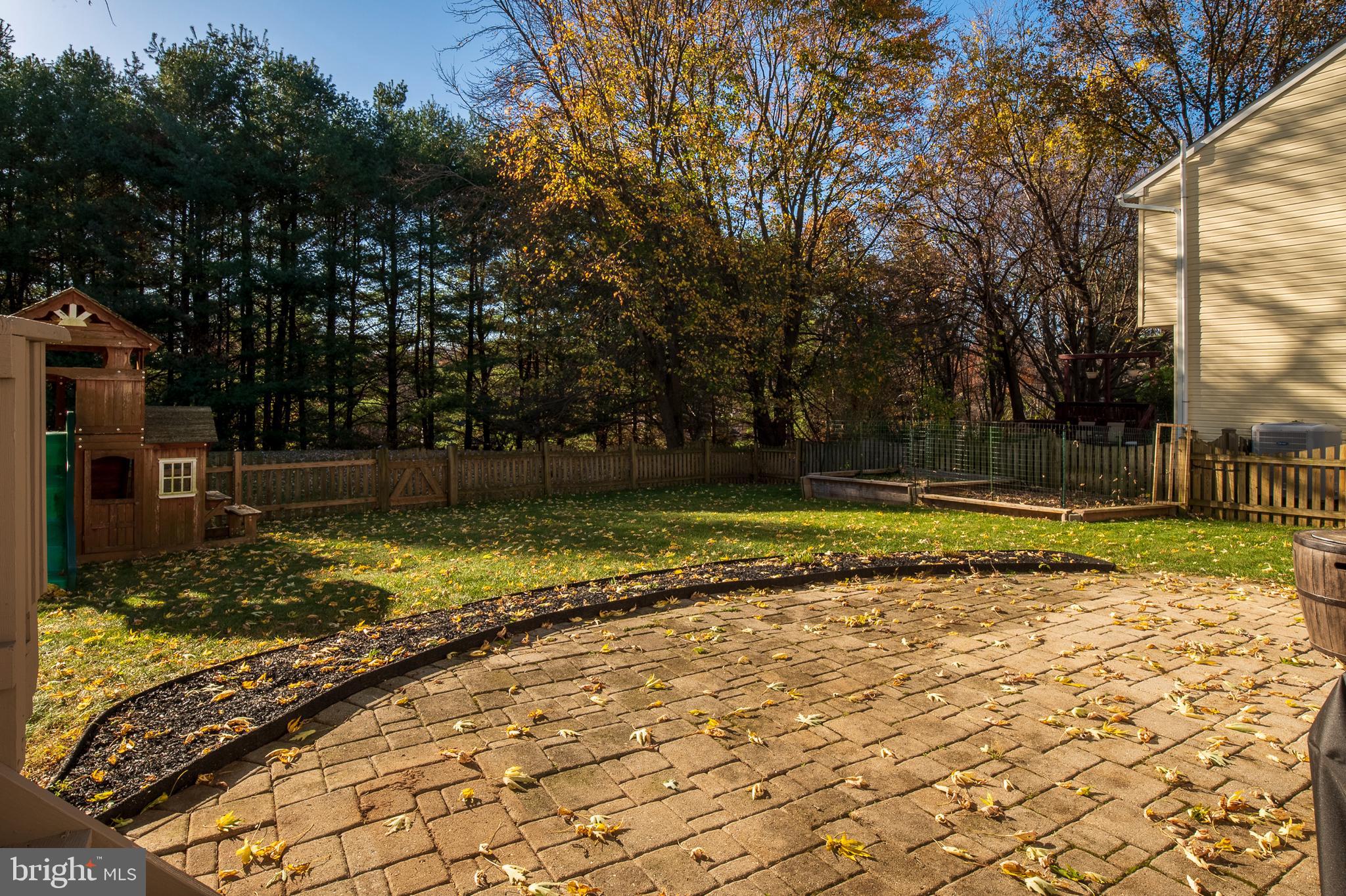 HUNTINGTON - Residential