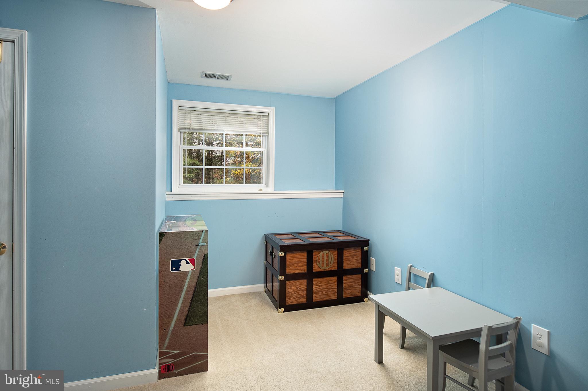 HUNTINGTON - Residential