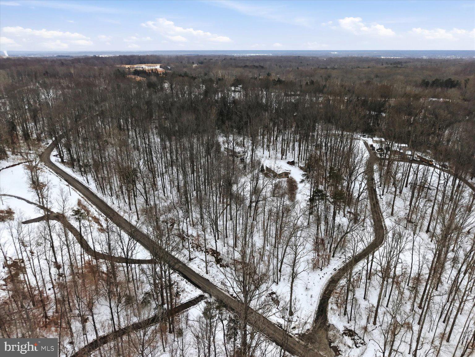 WINDSOR HILLS - Residential
